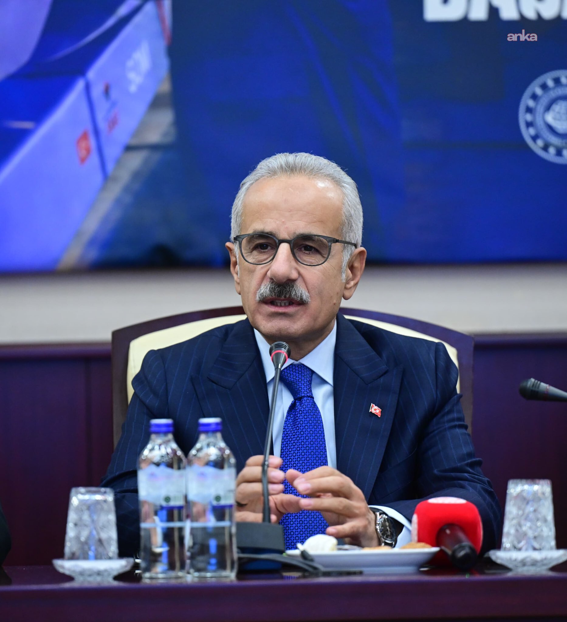 Bakan Uraloğlu, Bölge Liman Başkanlarıyla toplantı yaptı