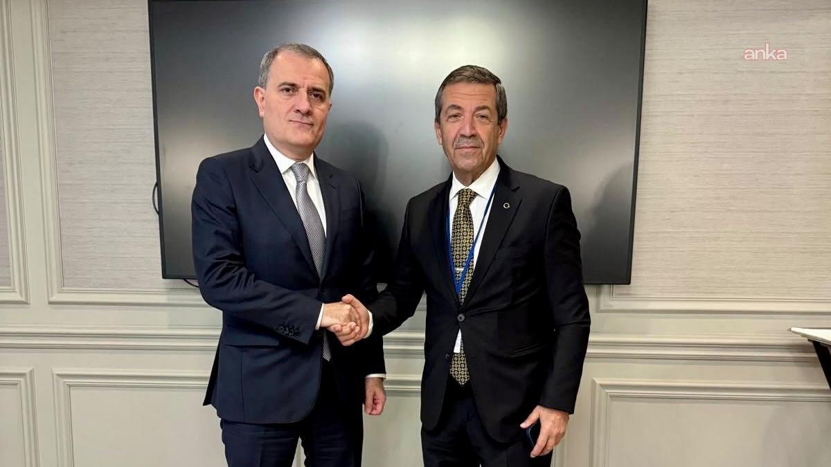 KKTC Dışişleri Bakanı Ertuğruloğlu, Azerbaycan Dışişleri Bakanı Bayramov ile görüştü