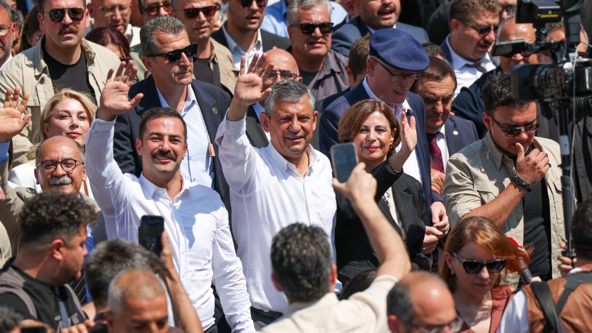 Özgür Özel: "Onlar yolun sonuna geldi, biz daha yolun başındayız"