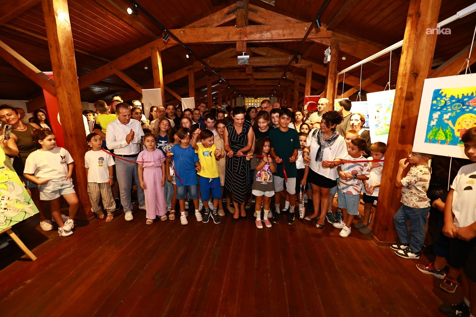 Selçuklu çocuklar barışı renklerle anlattı