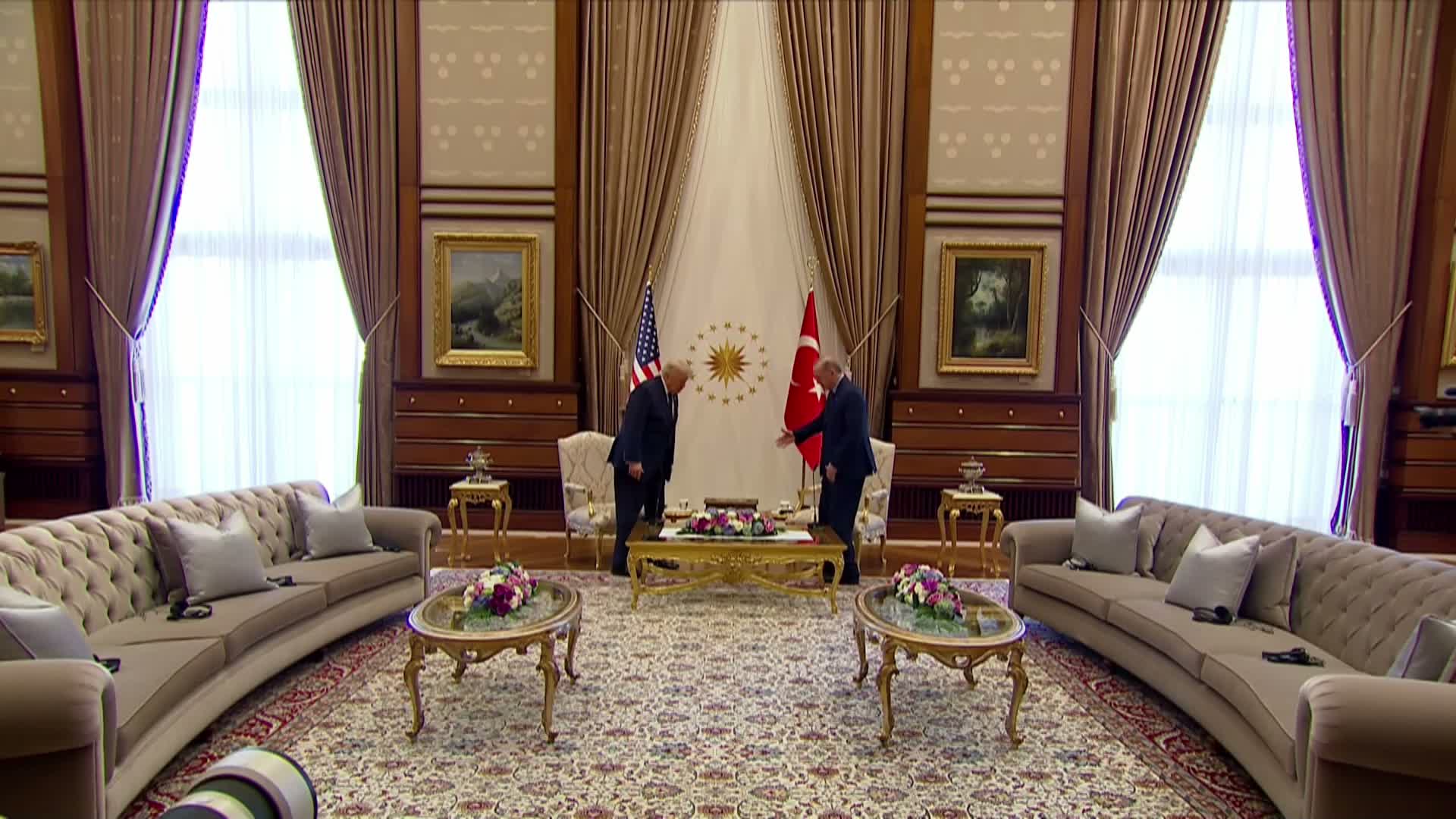 ABD Başkanı Trump Ankara'da... "Dostlarımıza yaptırım uygulamak istemiyoruz"