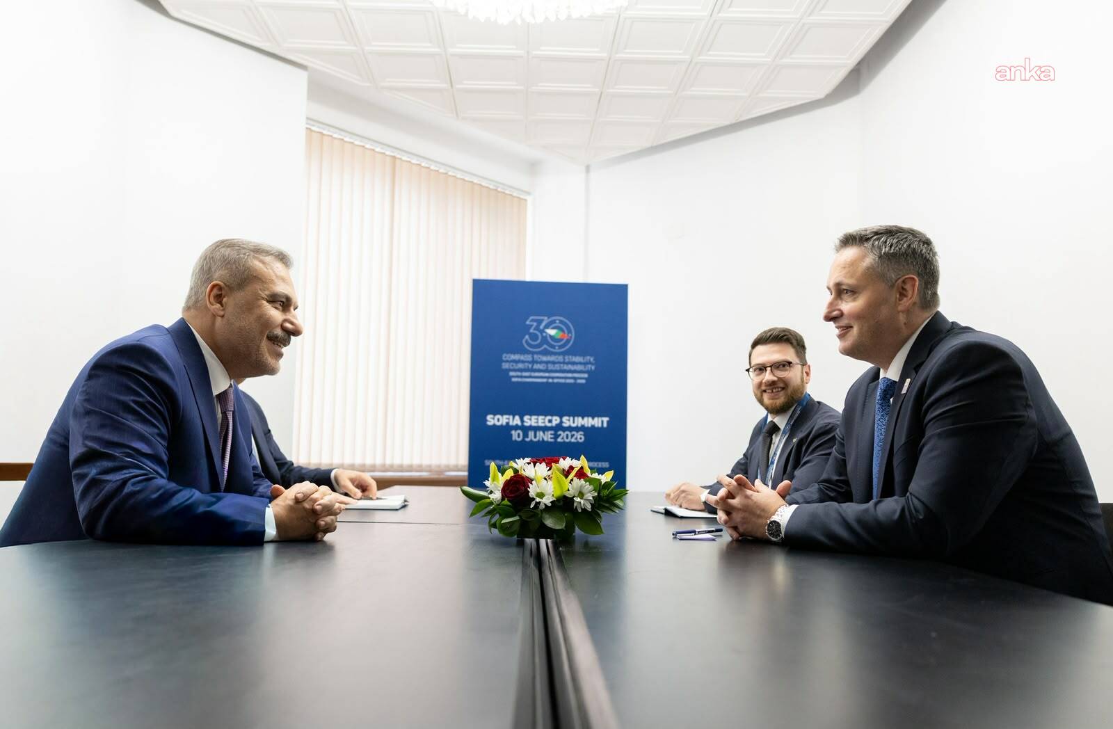 Bakan Fidan, Denis Bećirović ile görüştü