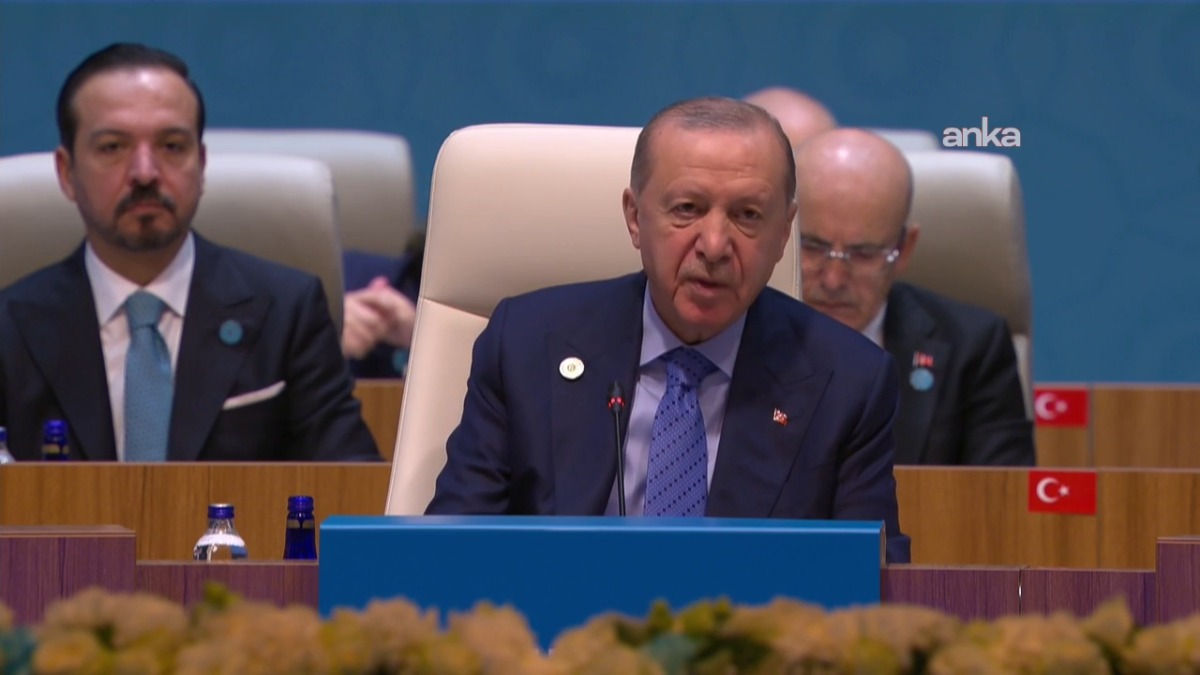 TDT Zirvesi: Türk dünyasının aile fotoğrafında ayrılığa, gayrılığa yer yok
