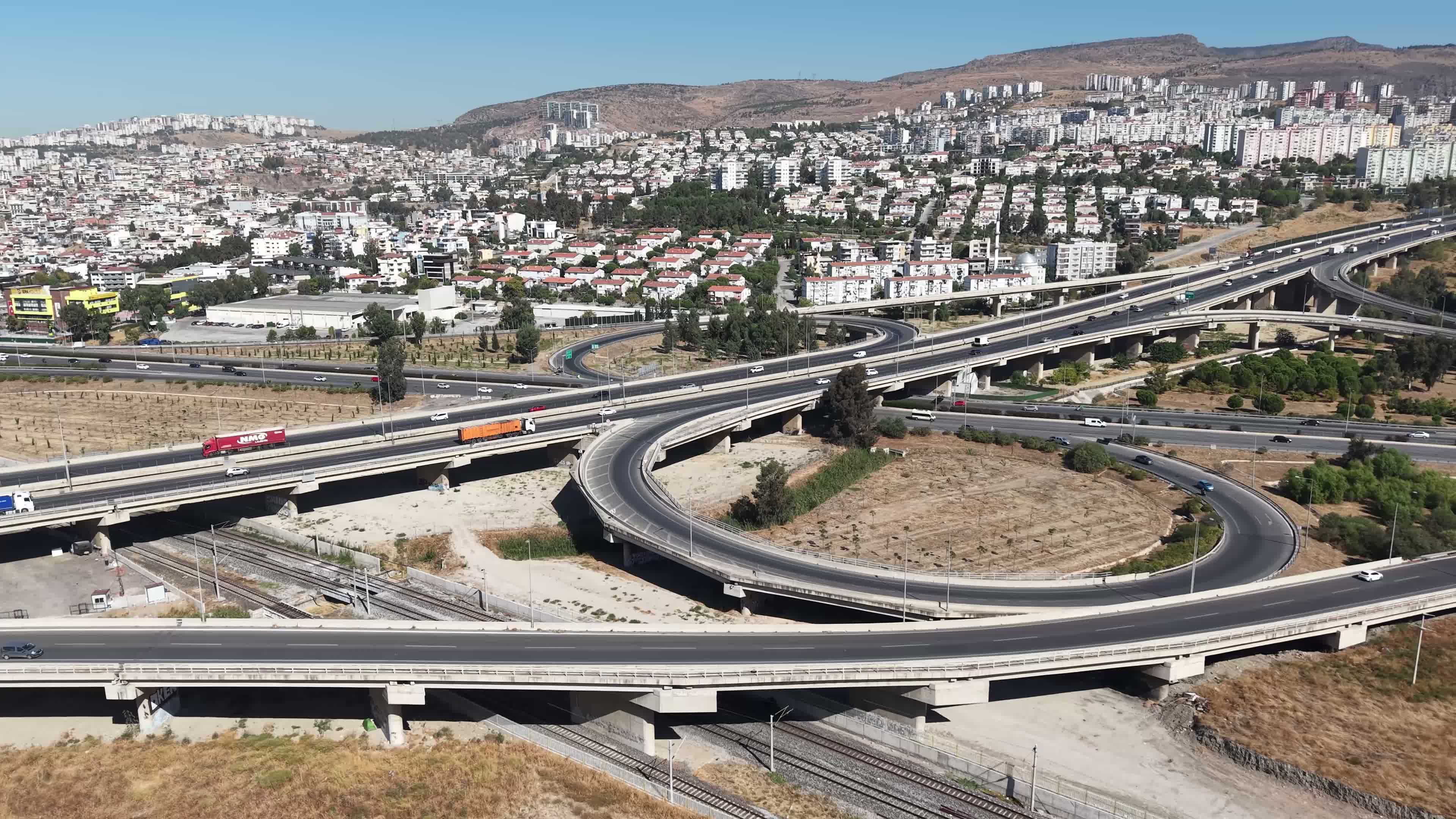 İzmir’de Çiğli ile Karşıyaka arasına yeni ulaşım bağlantısı