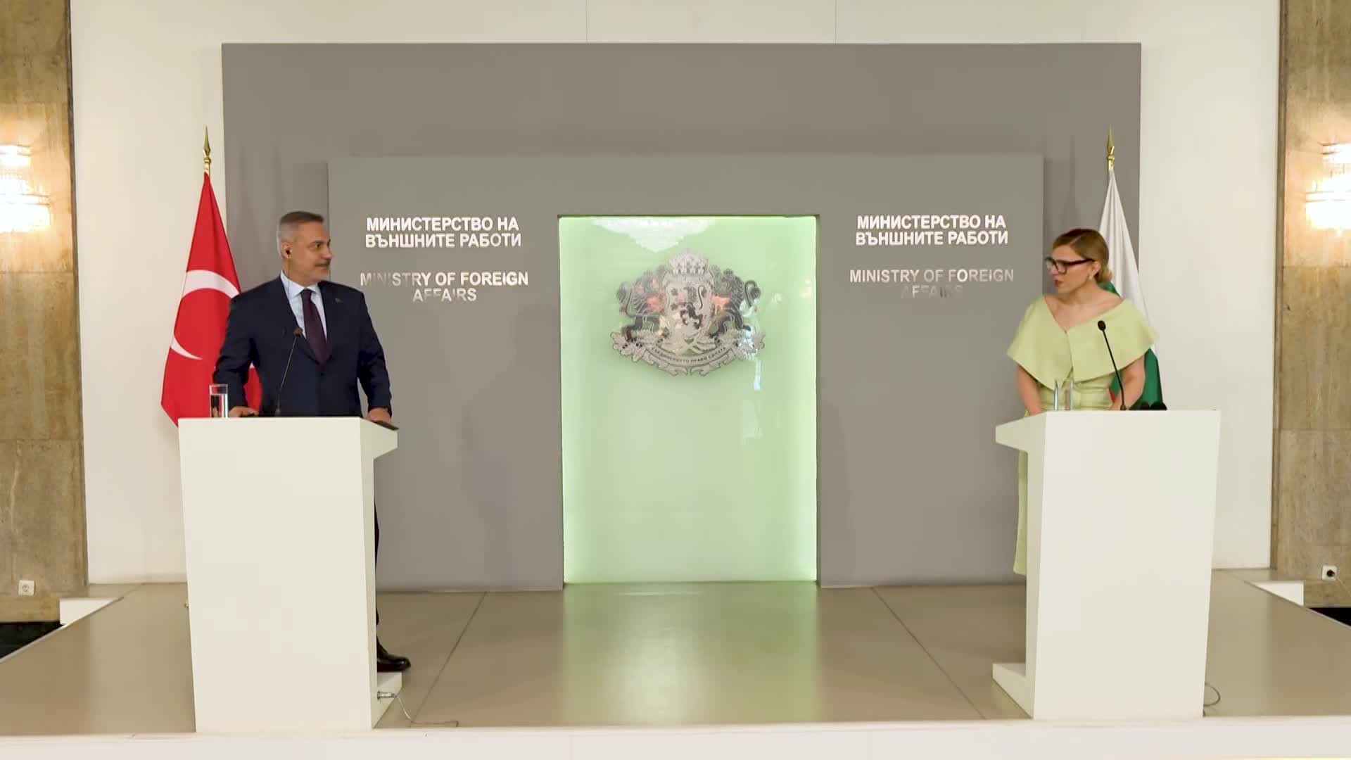 Fidan'ın Bulgaristan ziyareti... Dışişleri Bakanı Fidan: "Kapıkule’nin kuzeyinde yeni sınır kapısı için ortak irade teyit edildi"