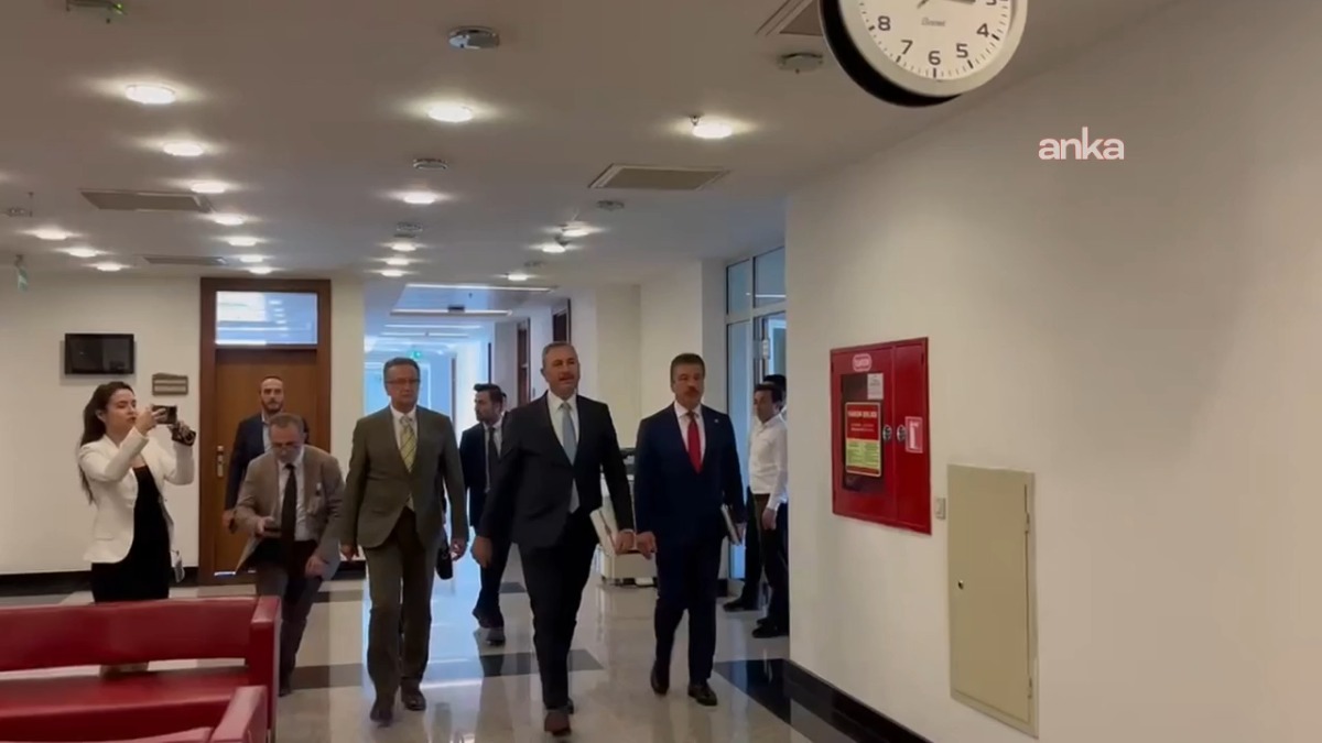 AK Partili Gül: "İnşallah yarın veririz"