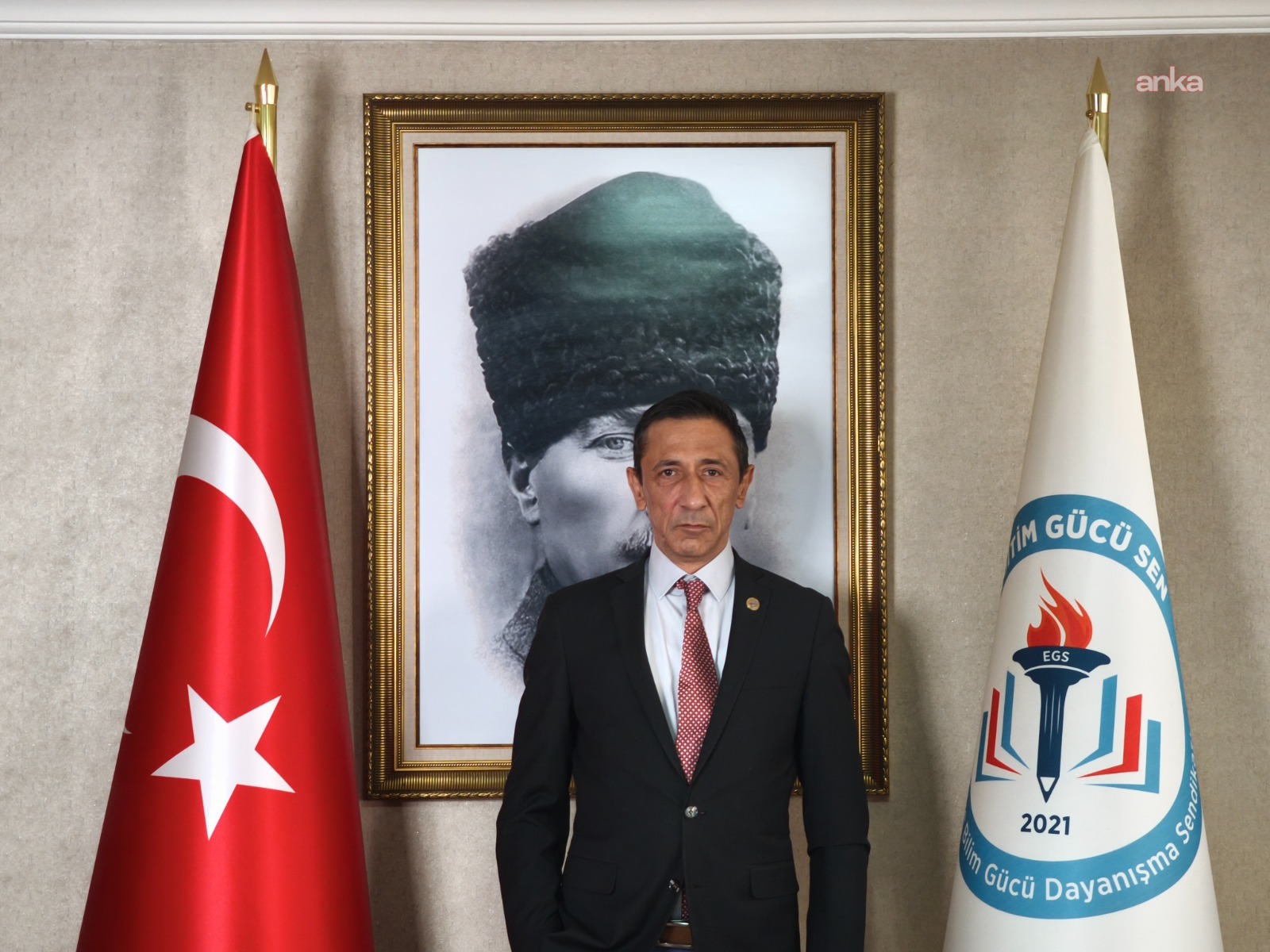 Eğitim Gücü Sen Başkanı Özat'tan silahlı saldırı sonrası 13 öğretmenin sürgün edildiği iddiası
