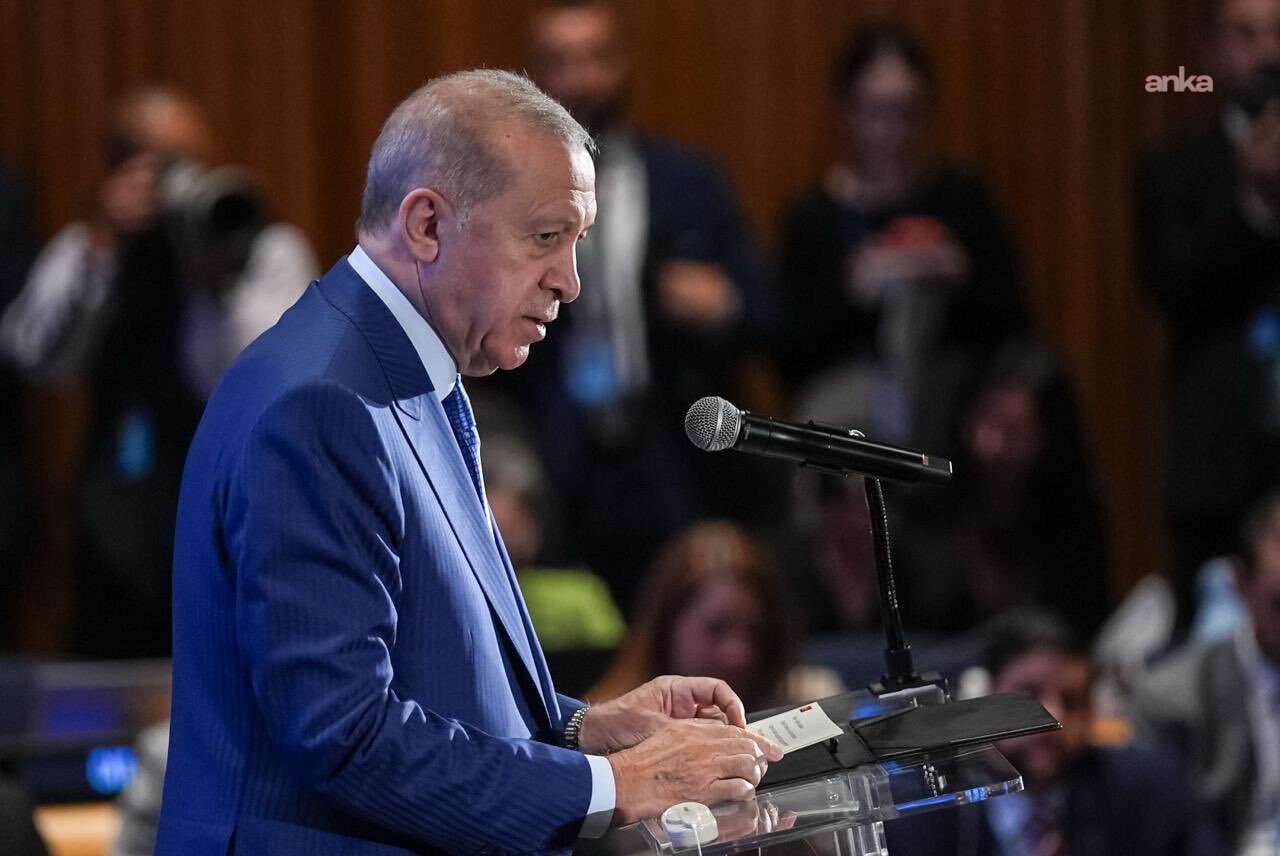 Cumhurbaşkanı Erdoğan: Finansman ve teknolojiye erişimdeki eşitsizlikler sürerken ülkelerden aynı hız beklenemez