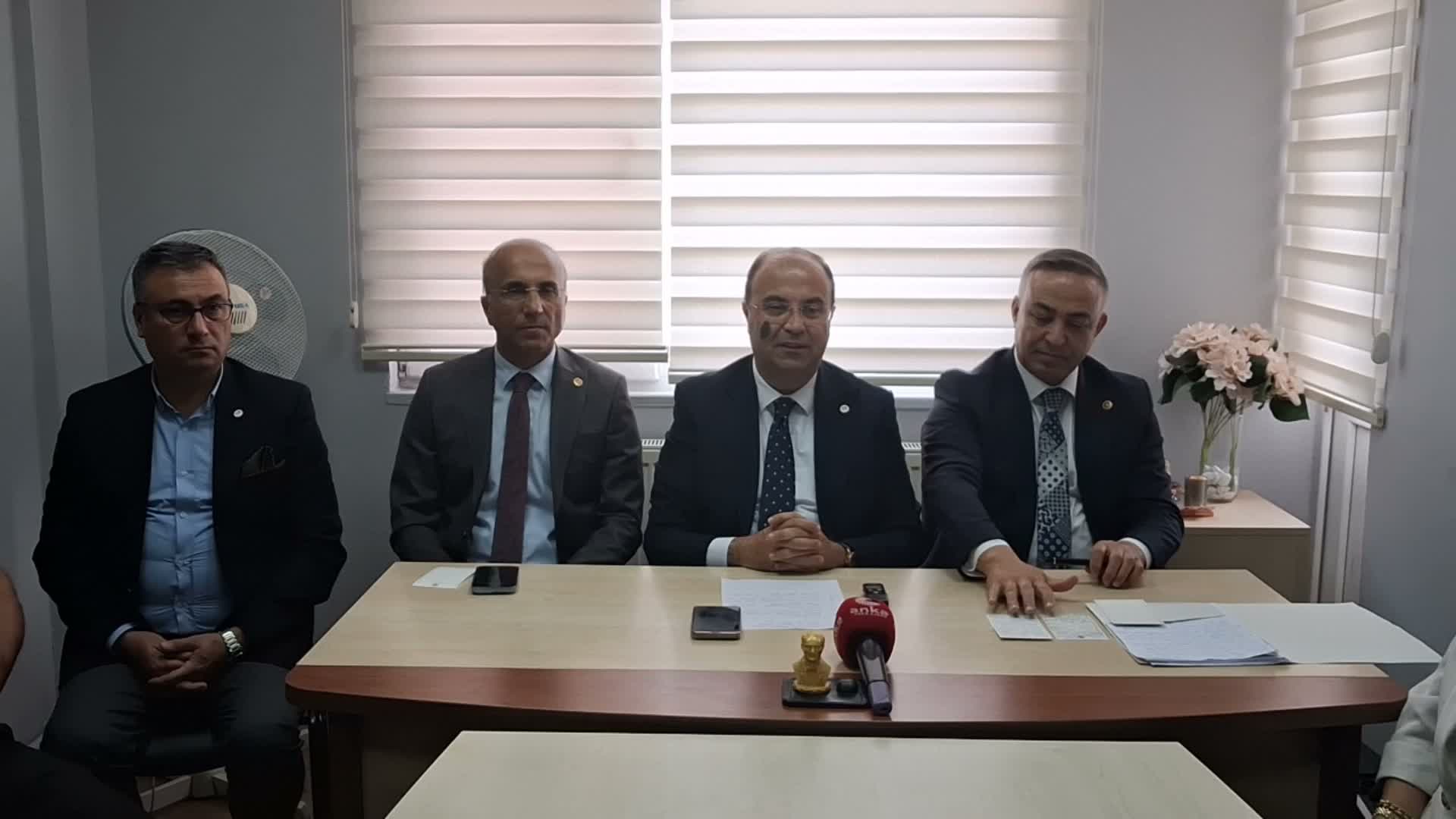 YENİ Parti’den Tokat’ta erken seçim çağrısı: “Seçim olmadan sorunların çözülmesi mümkün değil”