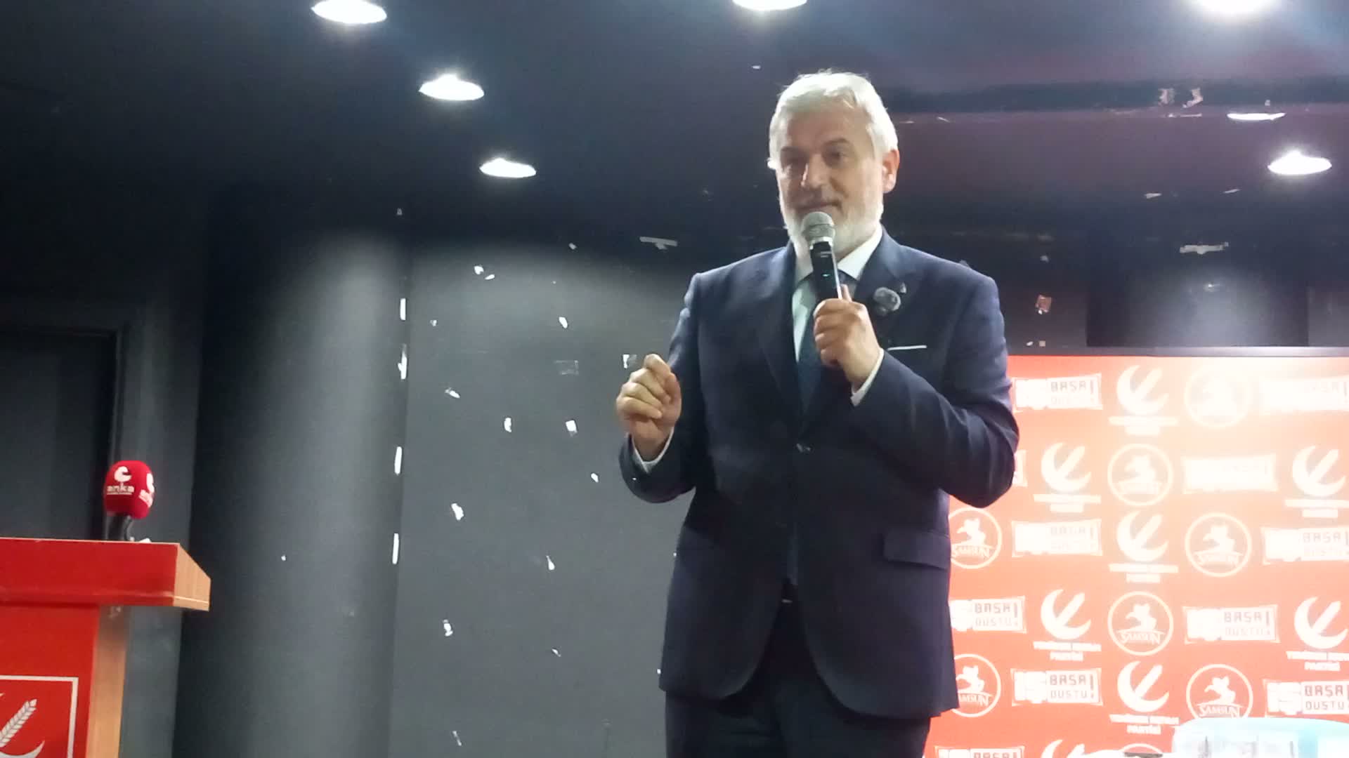 Yeniden Refah Partili Altınöz: "Bina bir ihtiyaçtır ancak kalkınma üretimle olur"