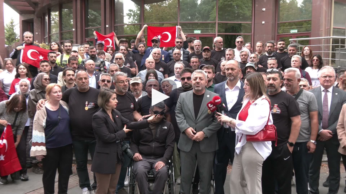 Şehit yakınları ve gaziler, 48 günün ardından eylemlerini sonlandırdı