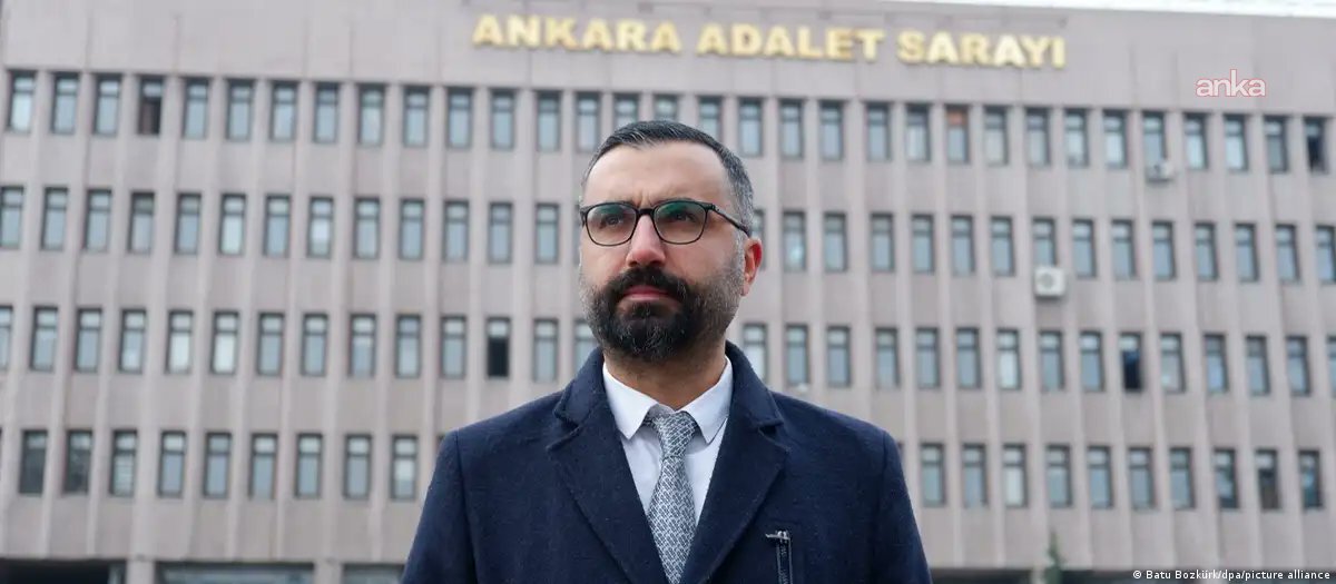 Gazeteci Alican Uludağ, “devleti aşağılama” ve “halkı yanıltıcı bilgiyi alenen yayma” suçlarından gözaltına alındı