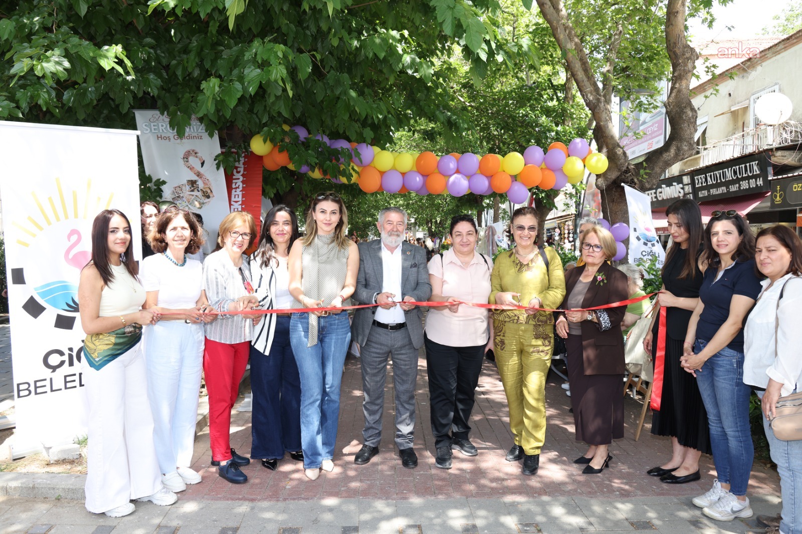 Çiğli’de kadınların el emeği ürünleri sergilendi