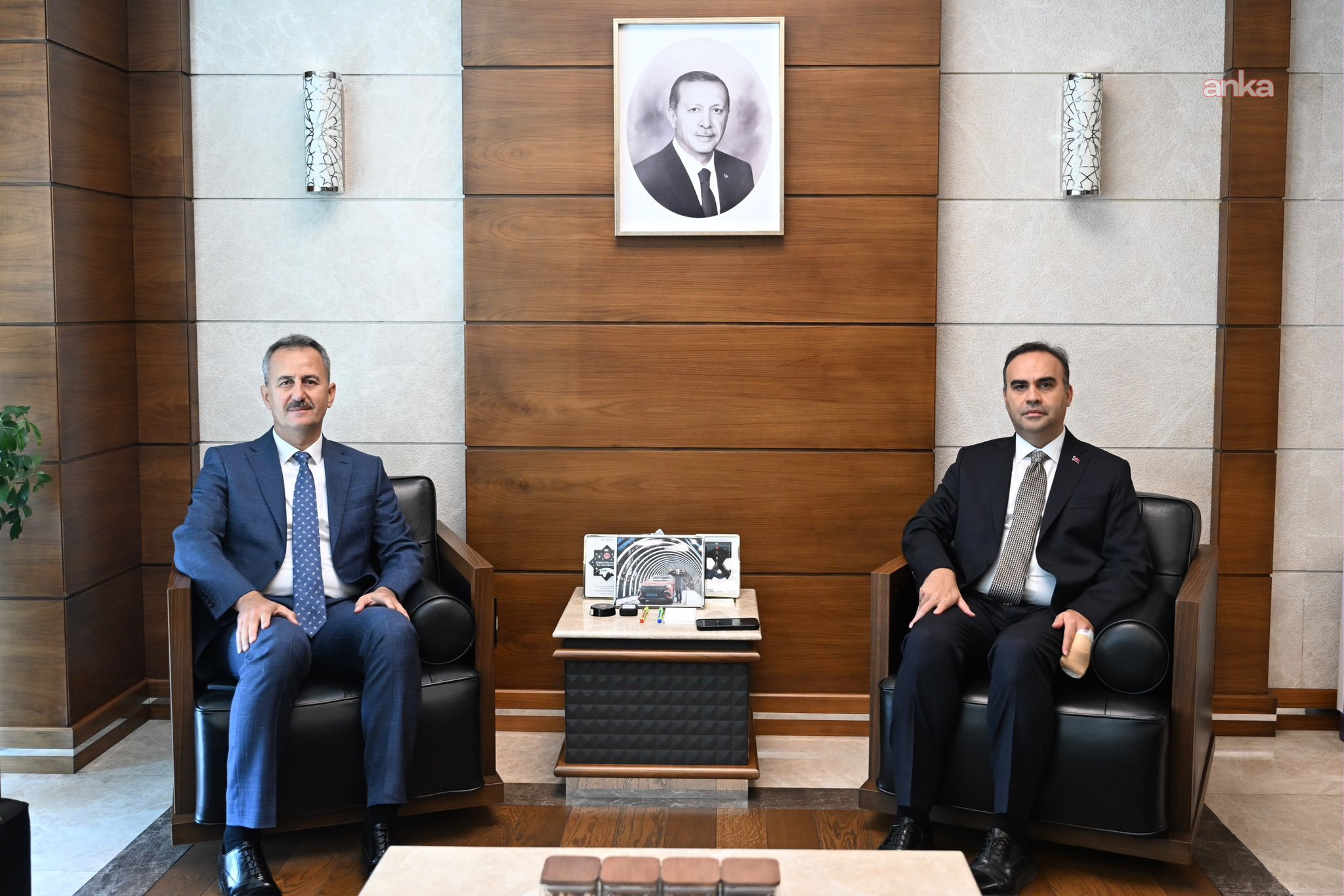 Savunma Sanayii Başkanı Görgün, Sanayi ve Teknoloji Bakanı Kacır'ı ziyaret etti
