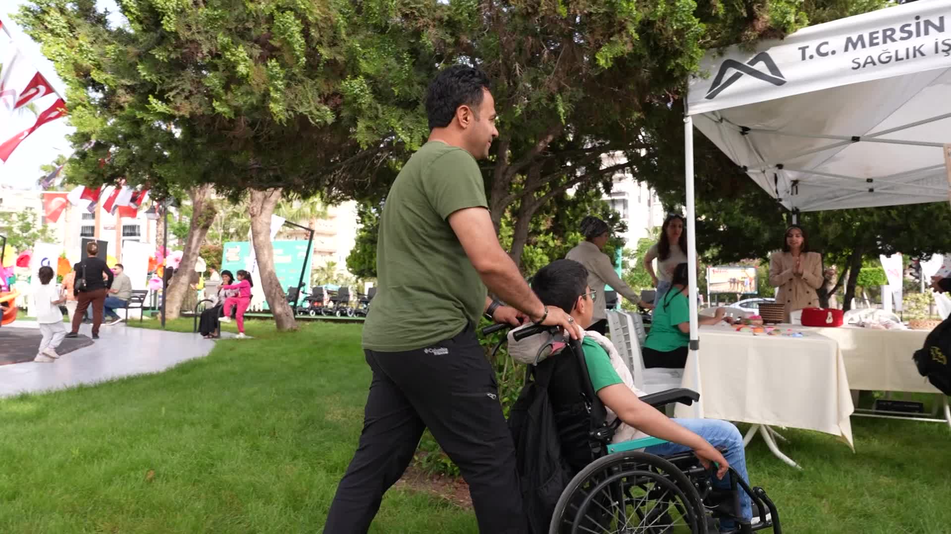 Mersin Büyükşehir Belediyesi, “engelsiz” yaşama desteğini sürdürüyor