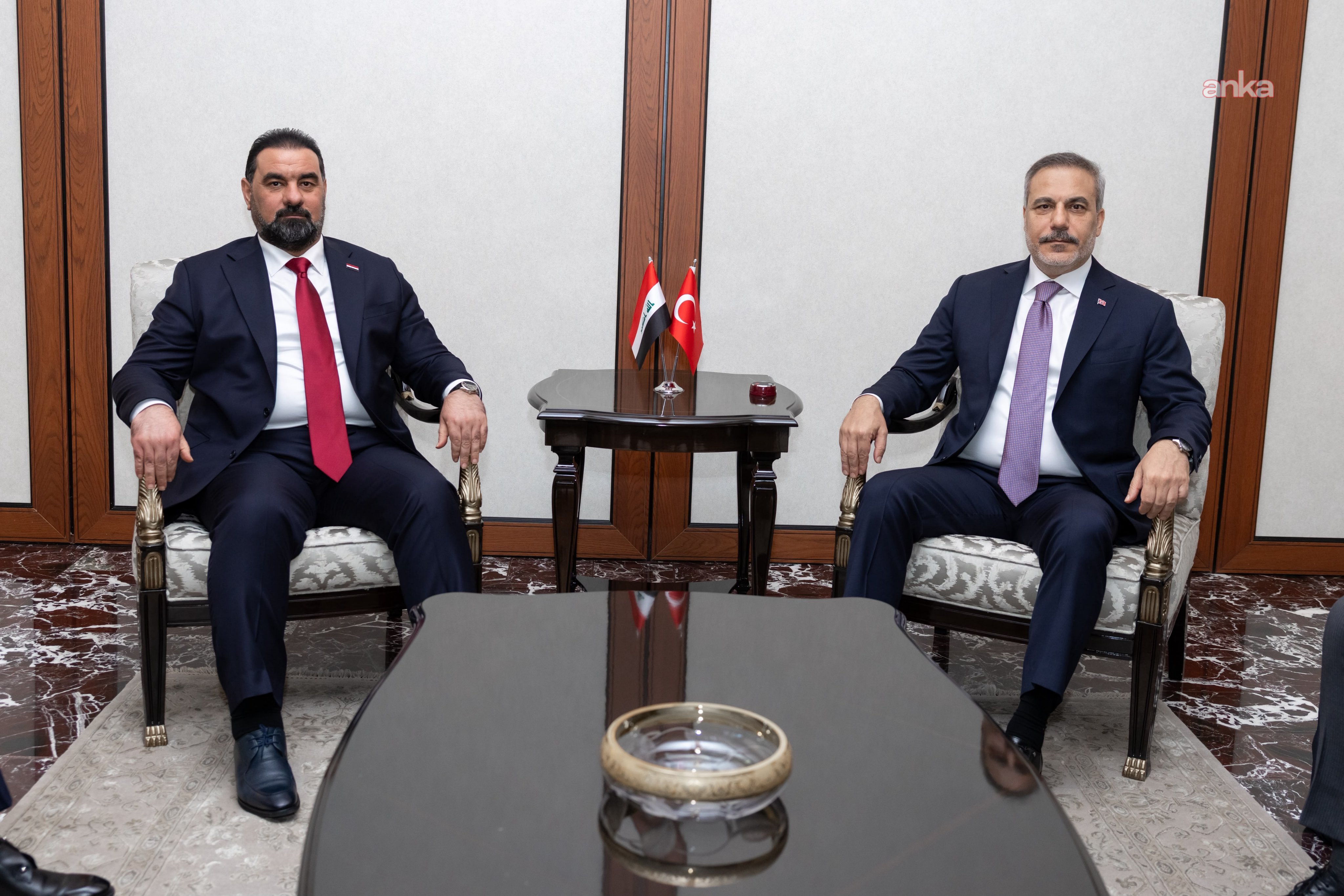 Hakan Fidan, Irak Temsilciler Meclisi Başkanı Halbusi ile görüştü