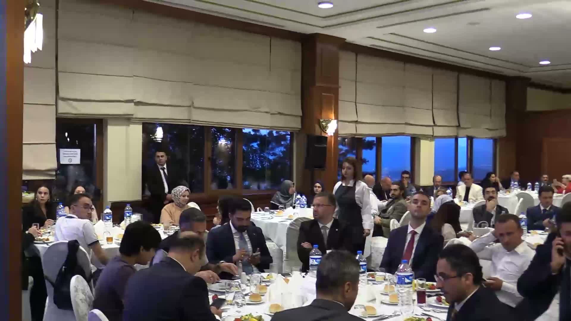 Doğu Anadolu'nun başarılı gazetecileri ödüllendirildi... ANKA, "Leylekler göç etmedi" haberi ile ödül aldı