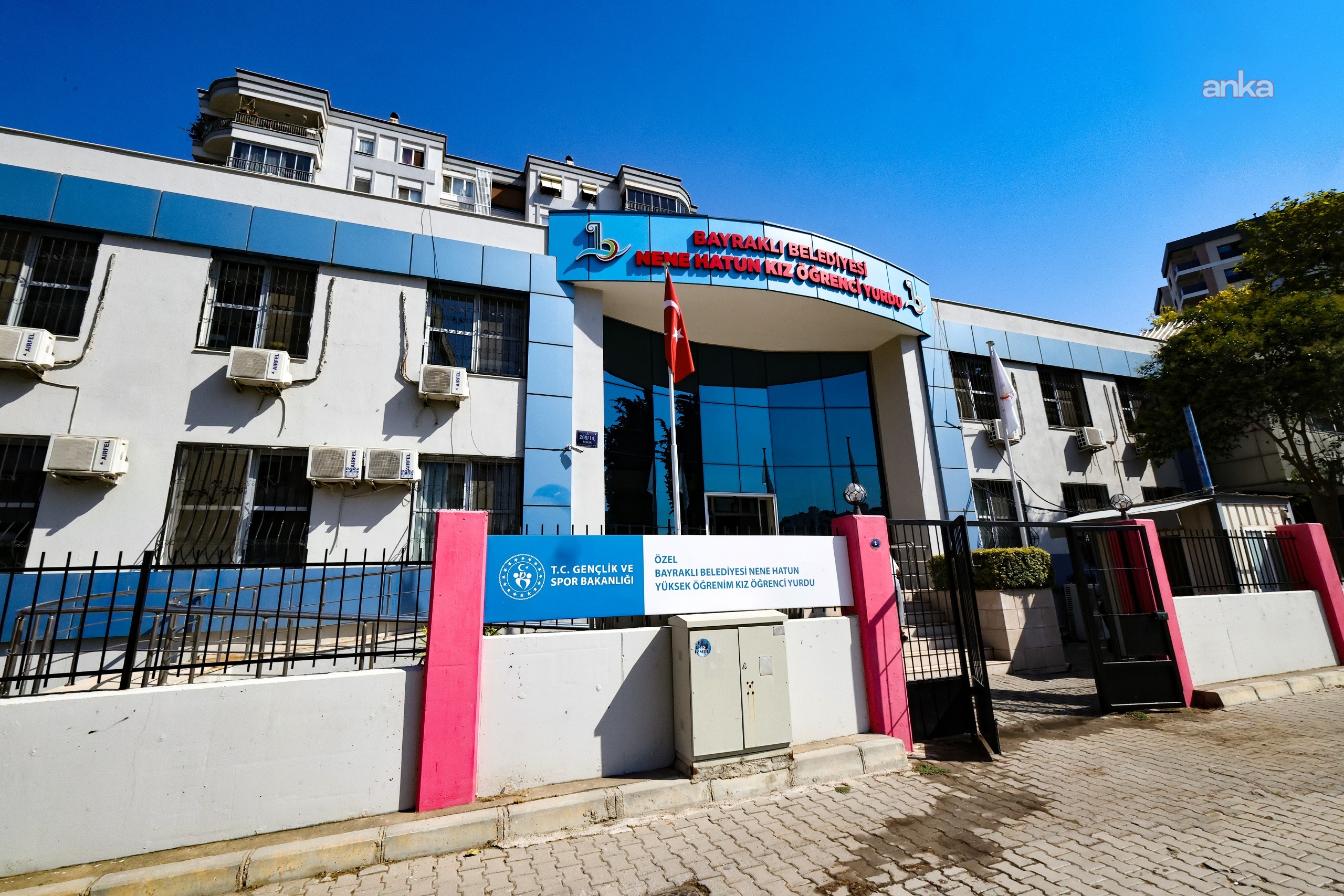 Bayraklı Belediyesi Kız Öğrenci Yurdu için yeni dönem başvuruları başladı
