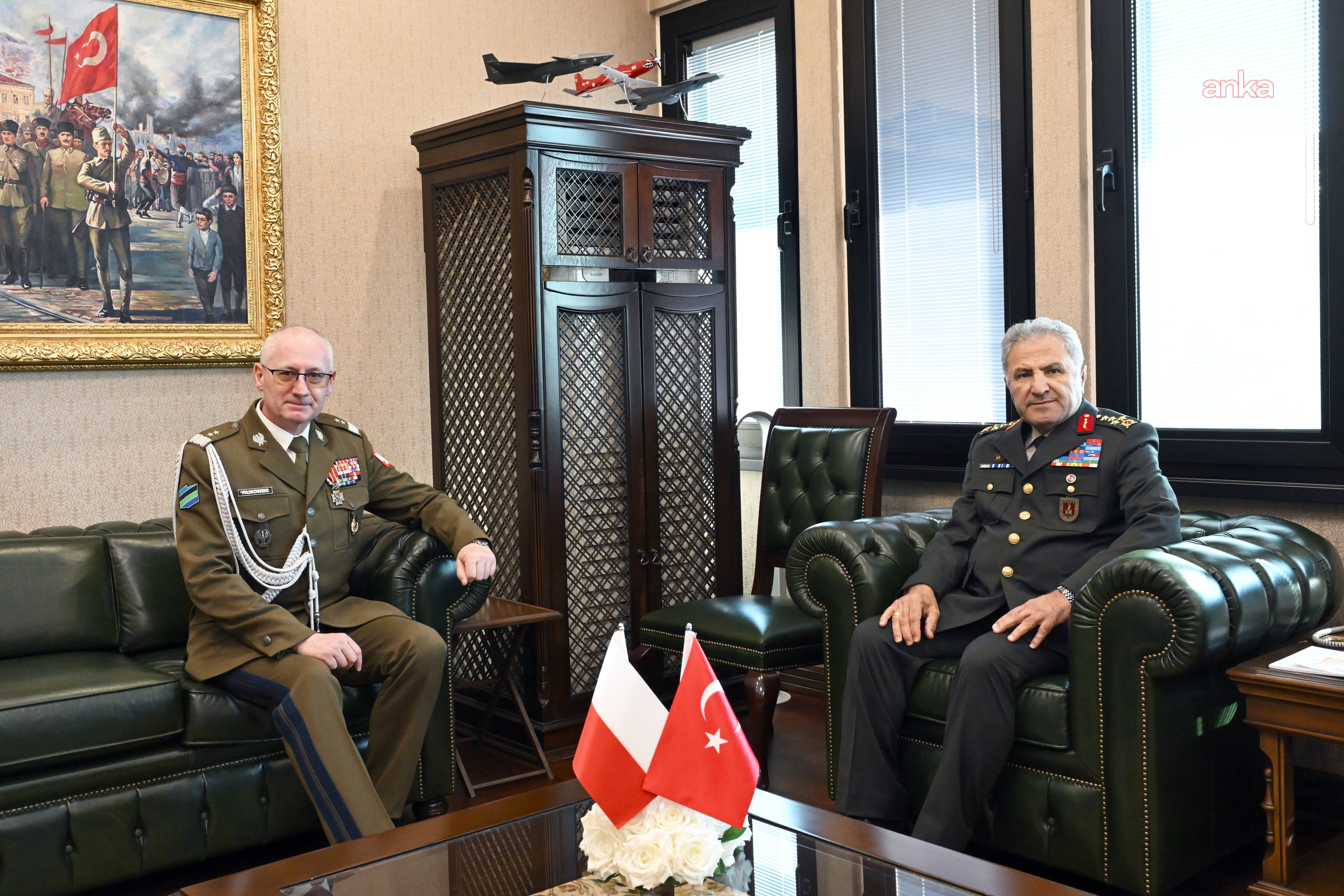 Kara Kuvvetleri Komutanı Orgeneral Tokel,  Türkiye’ye gelen Polonya Kara Kuvvetleri Müfettişi Fajkowski ile bir araya geldi
