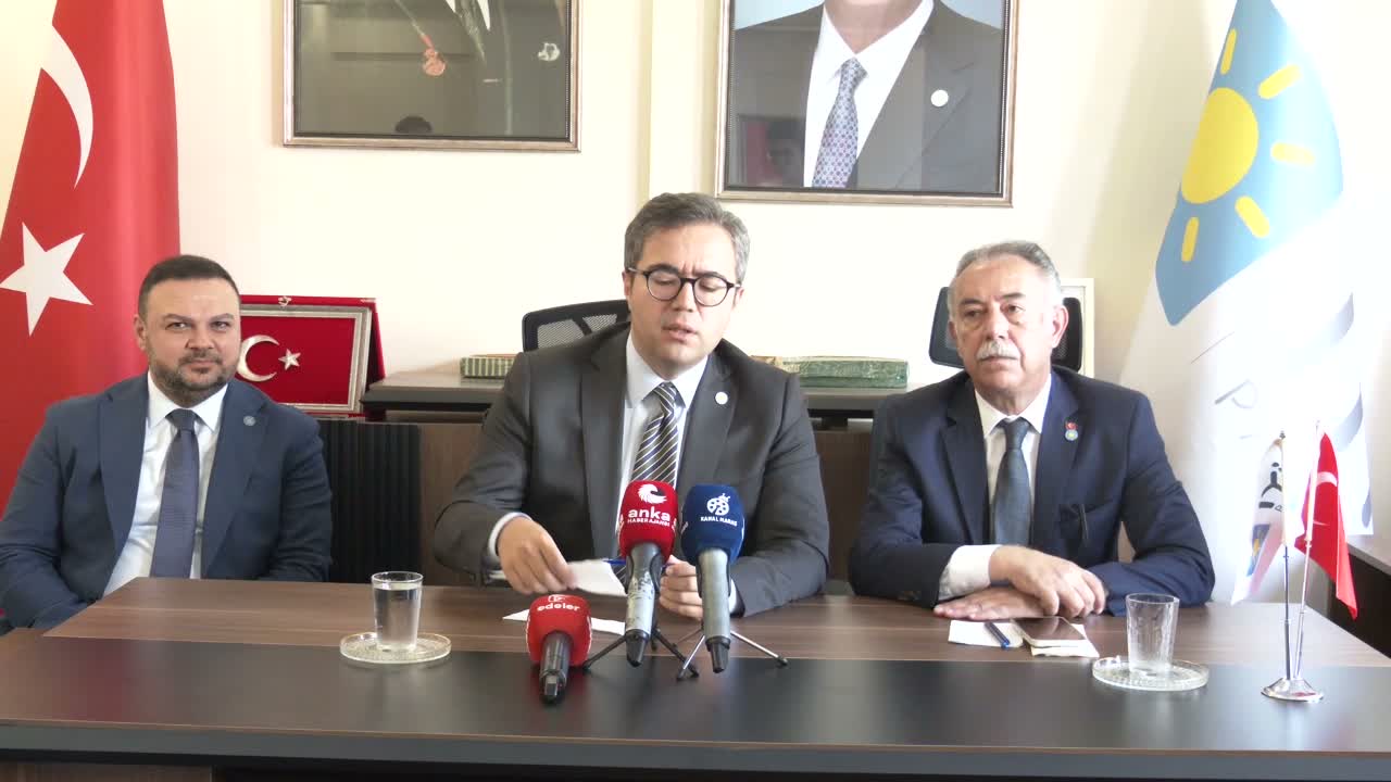 İYİ Partili Yılmaz: "'Terörsüz Türkiye' paketinin kurdelesini açtığımızda, ihanet karanlığıyla karşı karşıya kalıyoruz"