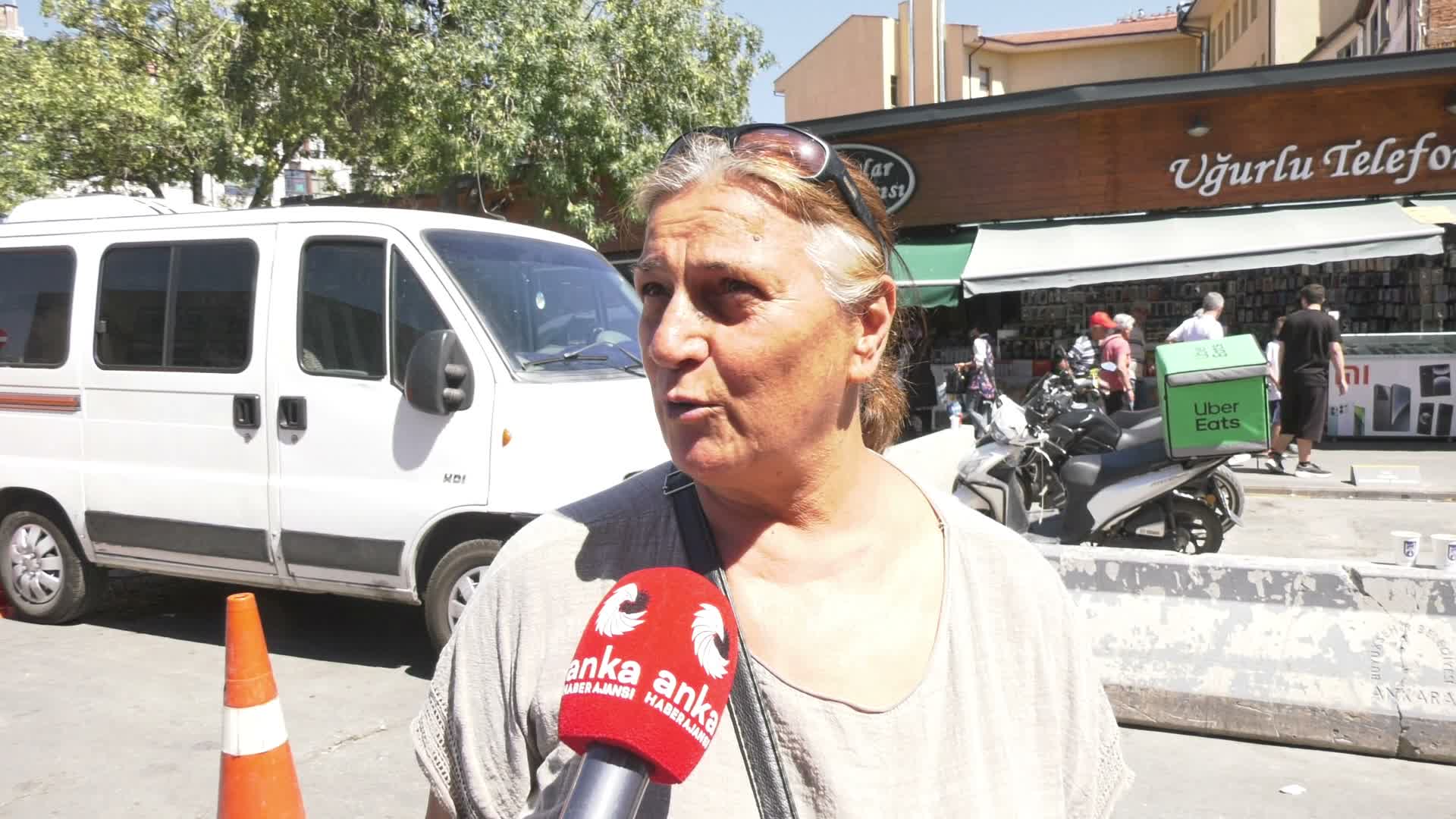 Vatandaşın geçim isyanı: “Kendi evim olmasa 63 yaşında çalışırım”