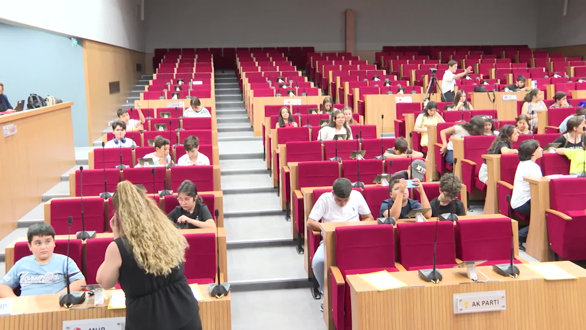 İzmir Çocuk Meclisi, bir yıllık çalışma dönemini tamamladı