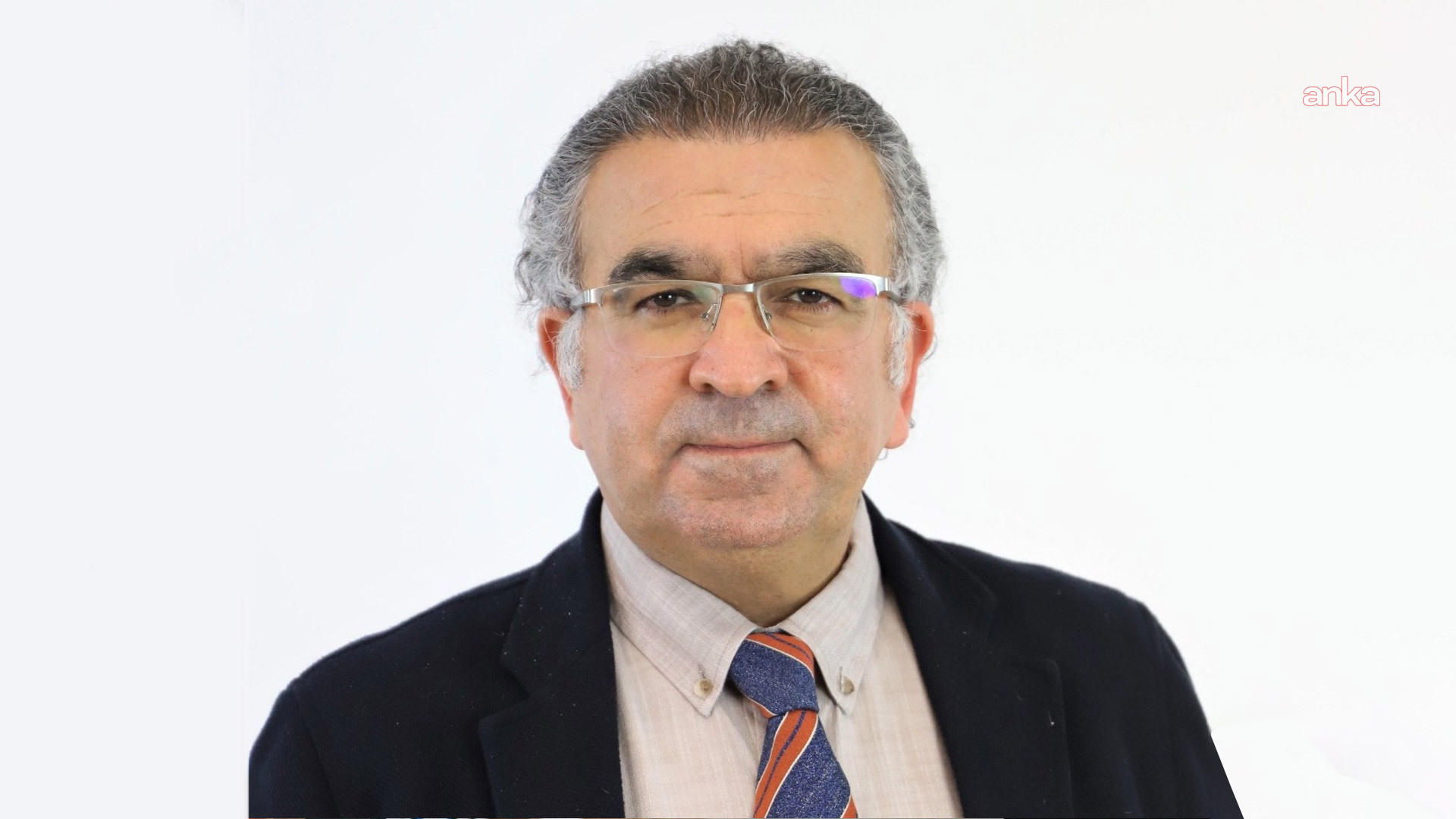 Merkez Bankası faizi yüzde 37’de sabit tuttu... Ekonomist Prof. Dr. Yılmaz: “Merkez Bankası, bekle-gör stratejiye sırtını dayadı”