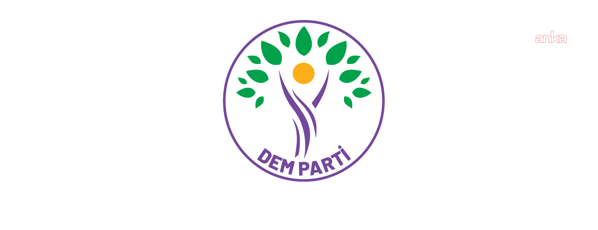 DEM Parti İmralı Heyeti, son günlerde sosyal medyada, Abdullah Öcalan'a atıfla "görüşme notu" ve "tutanak" adı altında süreci provoke etmeye yönelik bazı metinlerin dolaşıma sokulduğunu belirterek, bunlara itibar edilmemesini istedi
