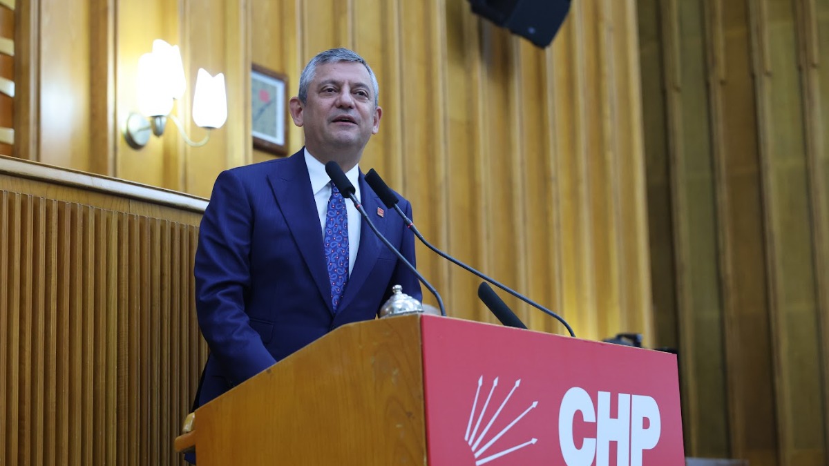 Özgür Özel: "Hepimize müjdeler olsun ki biz milletimizin gönlündeyiz"