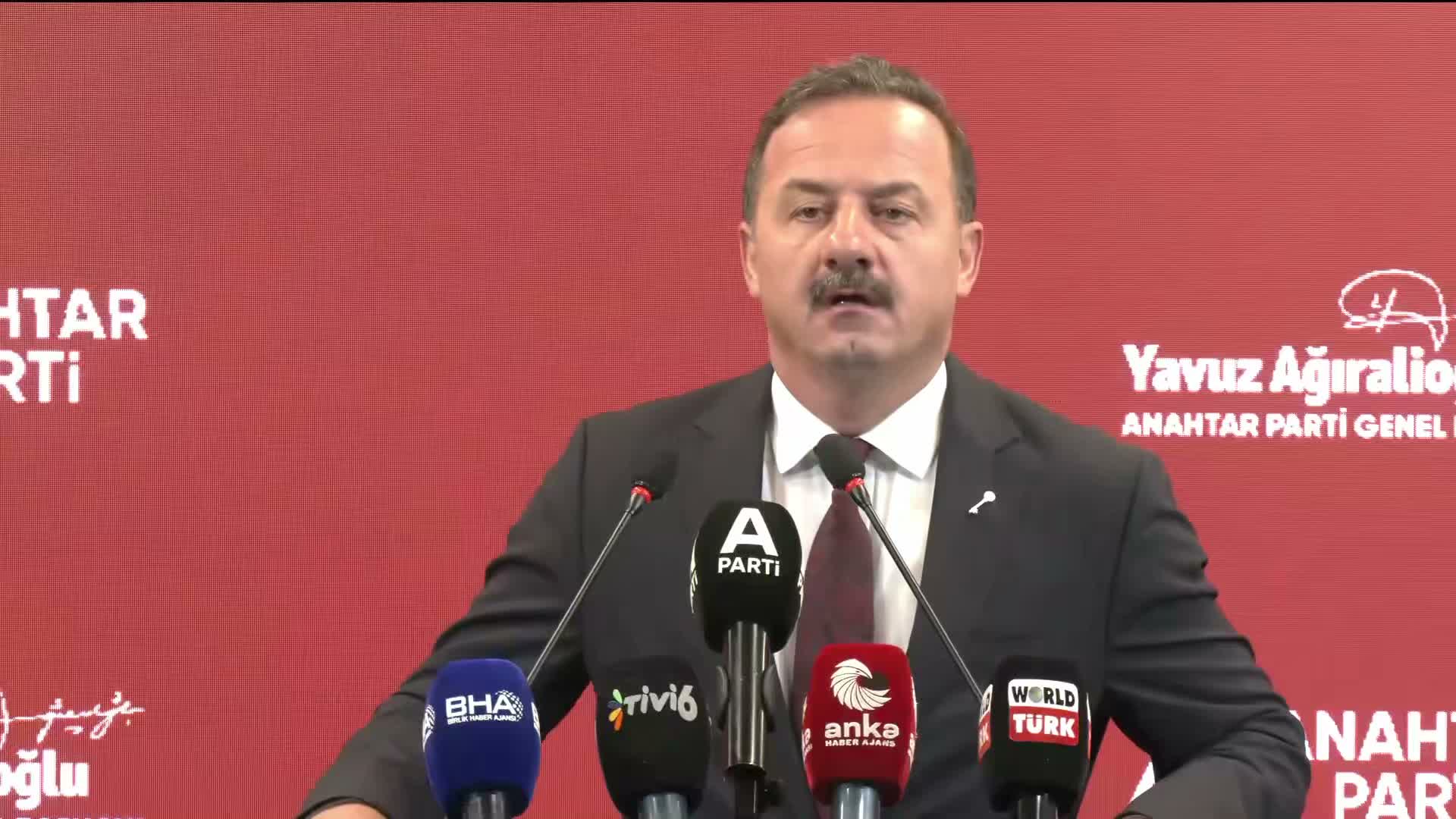 Yavuz Ağıralioğlu: "'Terörsüz Türkiye'yi sağlayacağız derken, ilk teröristi serbest bırakmaya kalkmak ne demektir?"
