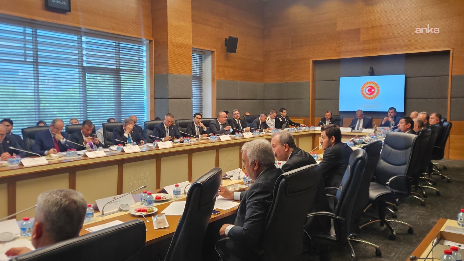 TBMM Milli Savunma Komisyonu... Uzman Erbaş Kanunu ile Bazı Kanunlarda Değişiklik Yapılmasına Dair Kanun Teklifi'nin görüşmelerine başlandı