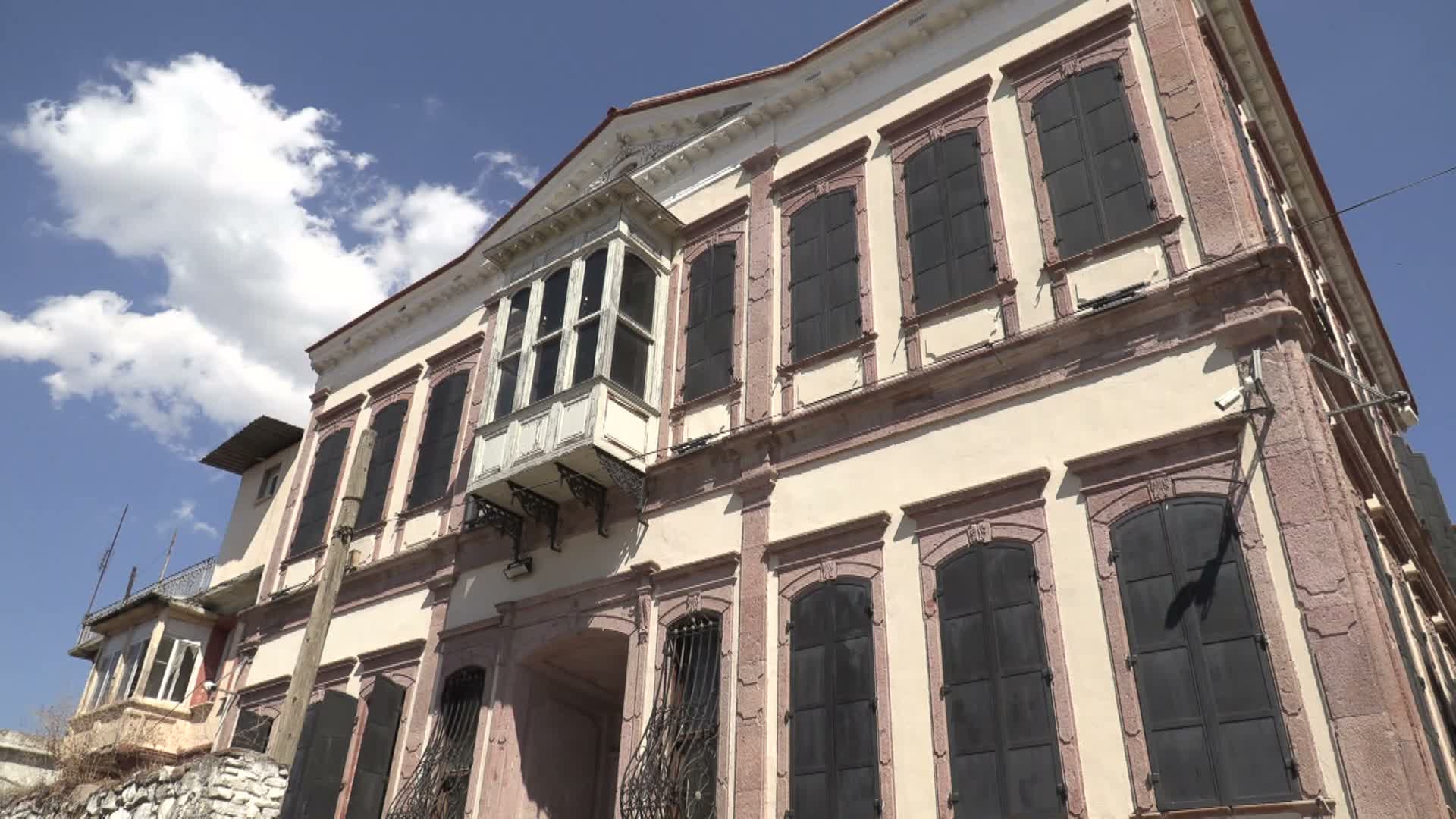Konak Belediyesi'nden 30 Ağustos buluşması... Zafer’in coşkusu ve gururu 100. Yıl Anı Evi’nde yaşandı