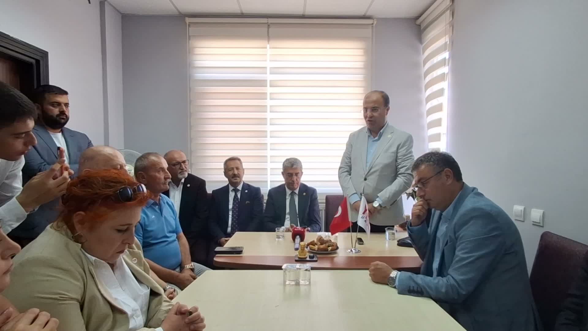 YENİ Parti Grup Başkanvekili Günaydın: “Bir haftada 65 ilde örgütlendik, üye sayımız 300 bini aştı”