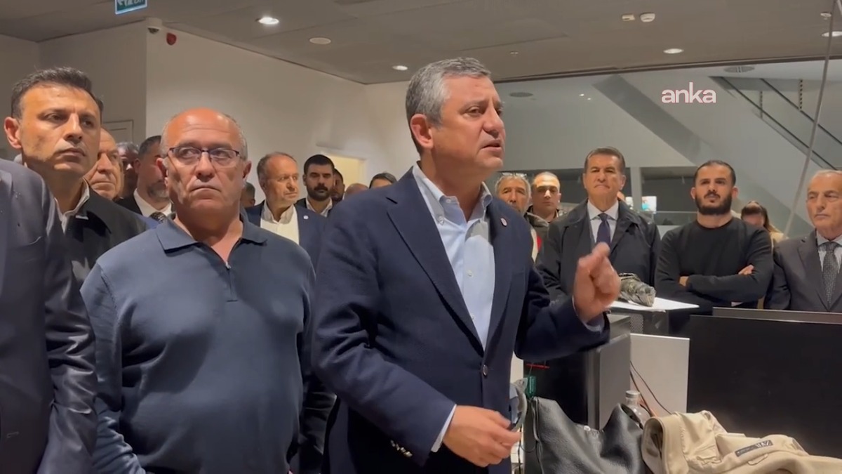 Özgür Özel'den Halk TV'ye destek: Hedef alınan, halkın haber alma hakkıdır