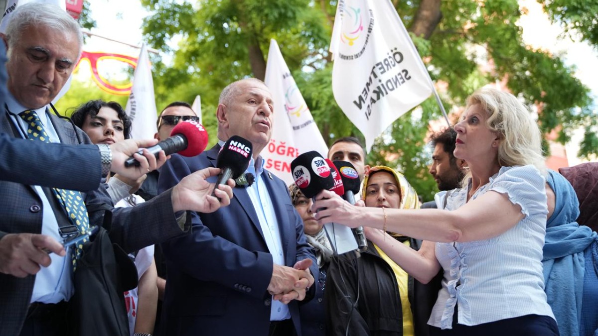 Ümit Özdağ: Öğretmenler polisin de öğretmenidir