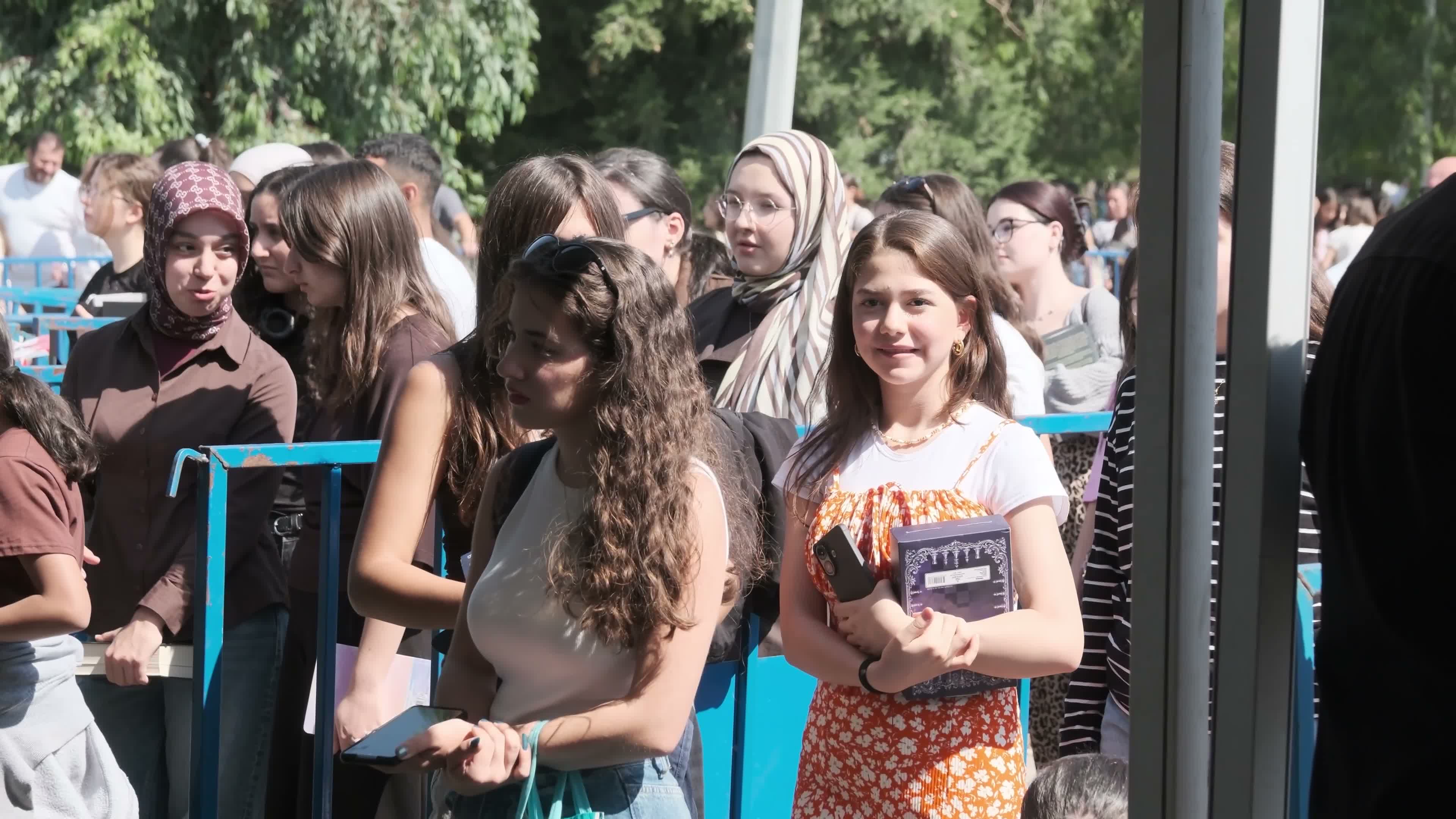 Kültürpark’ta kitap ve yazar buluşmaları sürüyor