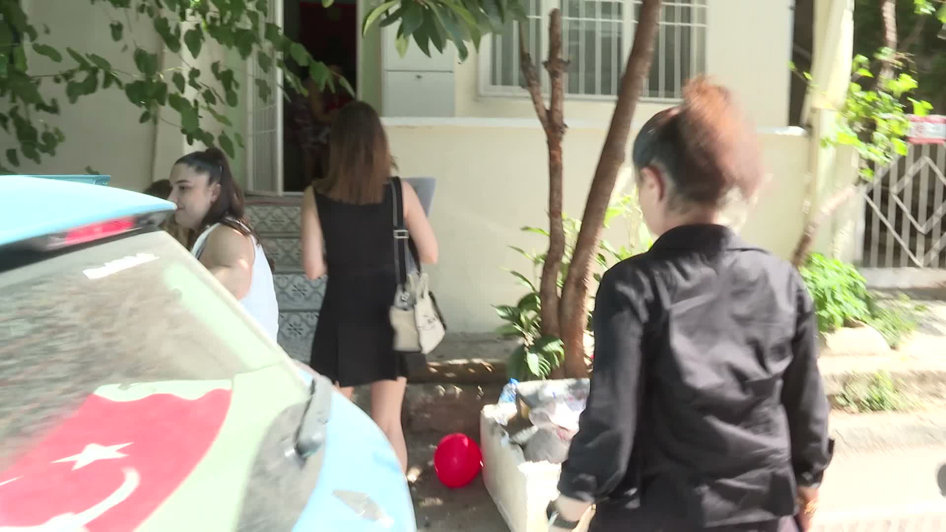 İzmir'de yeni doğan bebekler “Hoş Geldin Bebek” paketiyle karşılanıyor