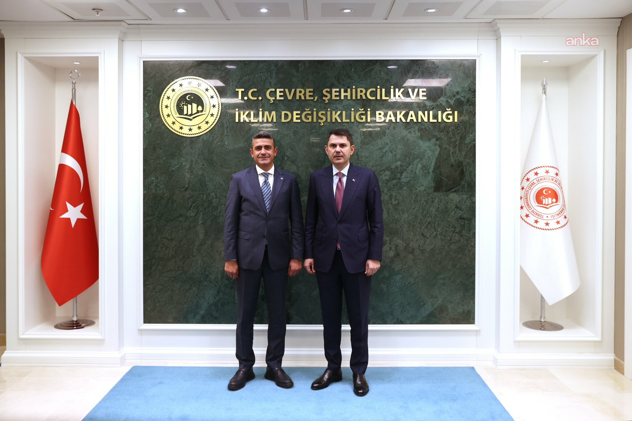 Bakan Kurum, CHP’li Belediye Başkanları Odabaşı ve Koç’u Bakanlıkta kabul etti