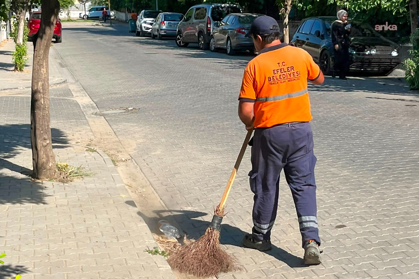 Efeler Belediyesi’nden ASTİS Sanayi Bölgesi ve mahallelerde temizlik çalışması