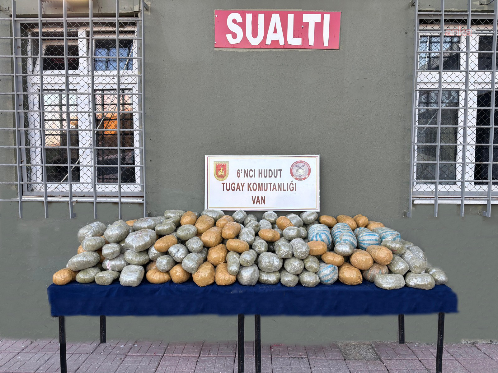 Van hudut hattında 290 kilogram uyuşturucu madde tespit edildi