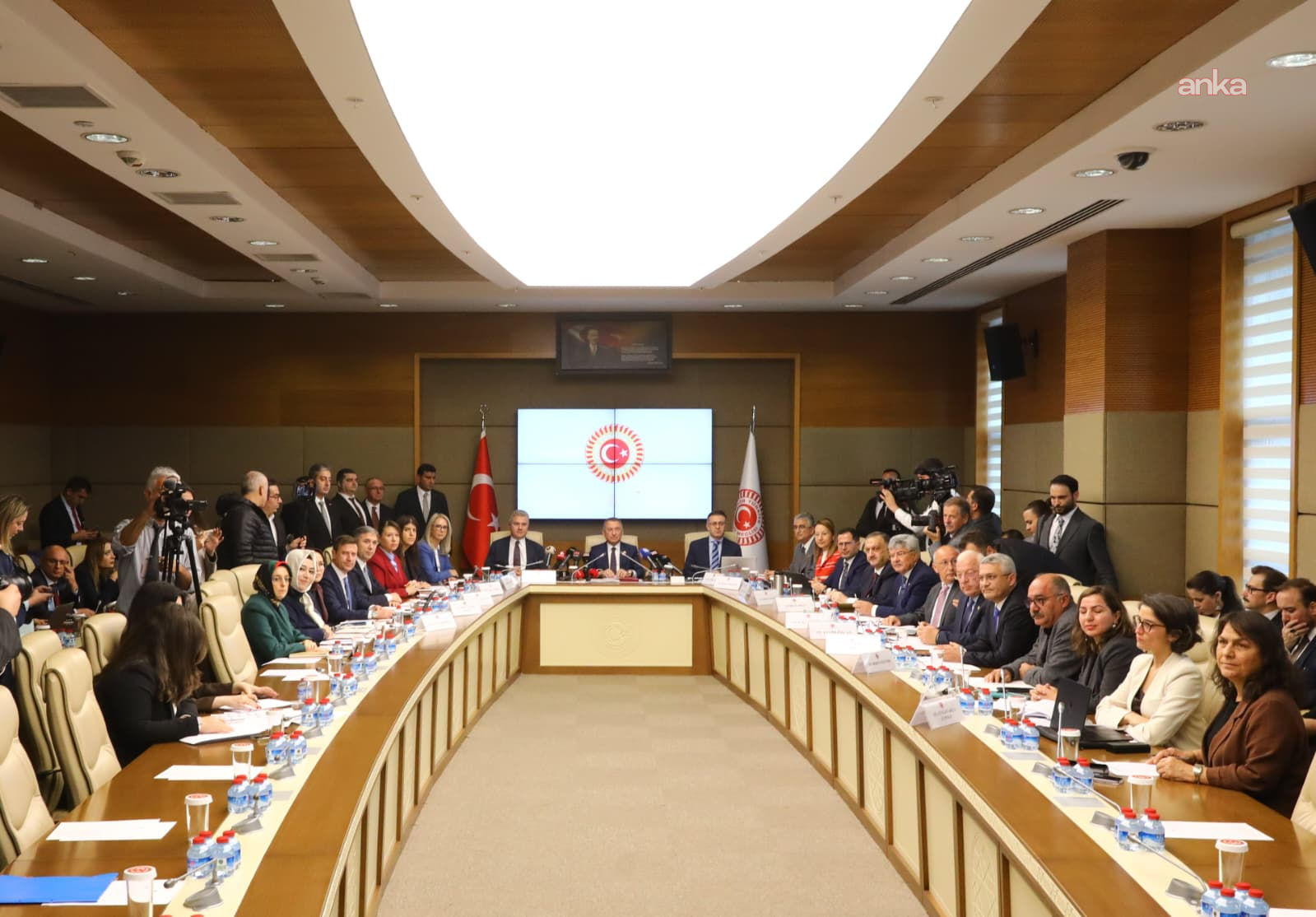 Ortak Savunma İçin Mekke Anlaşmasının Onaylanmasının Uygun Bulunduğuna Dair Kanun Teklifi, Dışişleri Komisyonu'nda kabul edildi