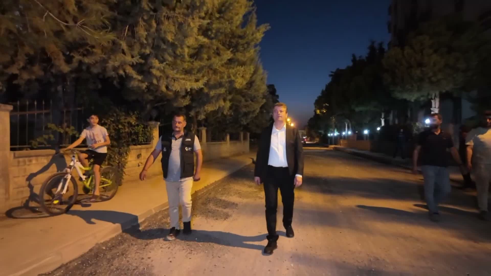 Adıyaman Belediye Başkanı Tutdere, Yenimahalle’de yürütülen çalışmaları inceledi