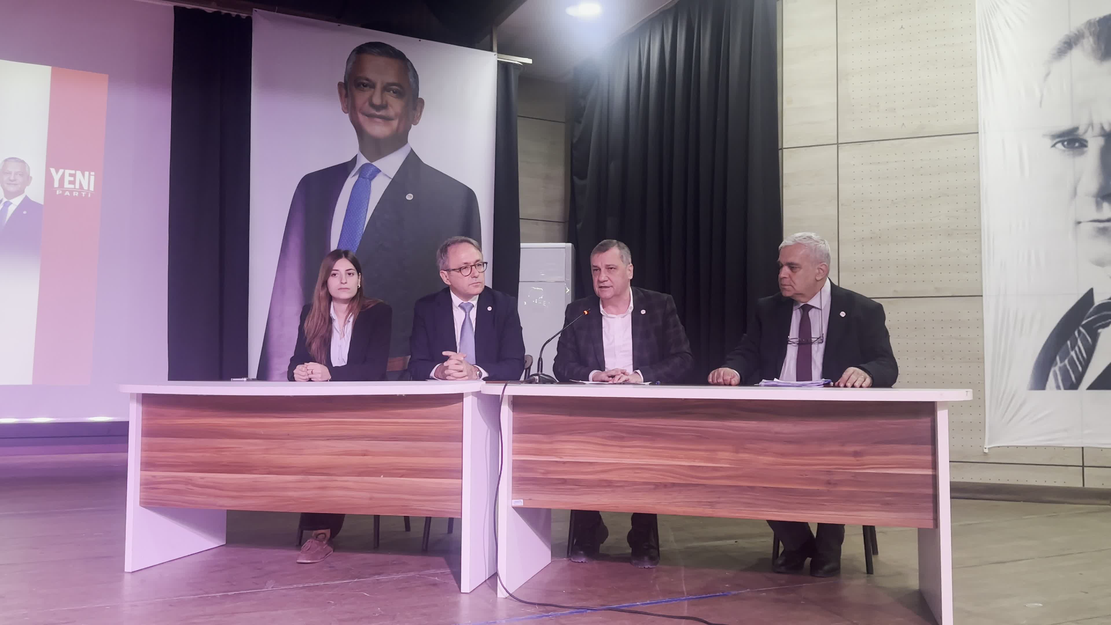 YENİ Parti Manisa İl Başkanlığına İlksen Özalper yeniden seçildi