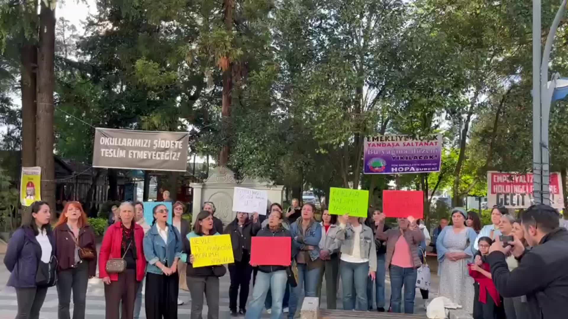 Hopa'da kadınlardan Nalan Kaya için eylem