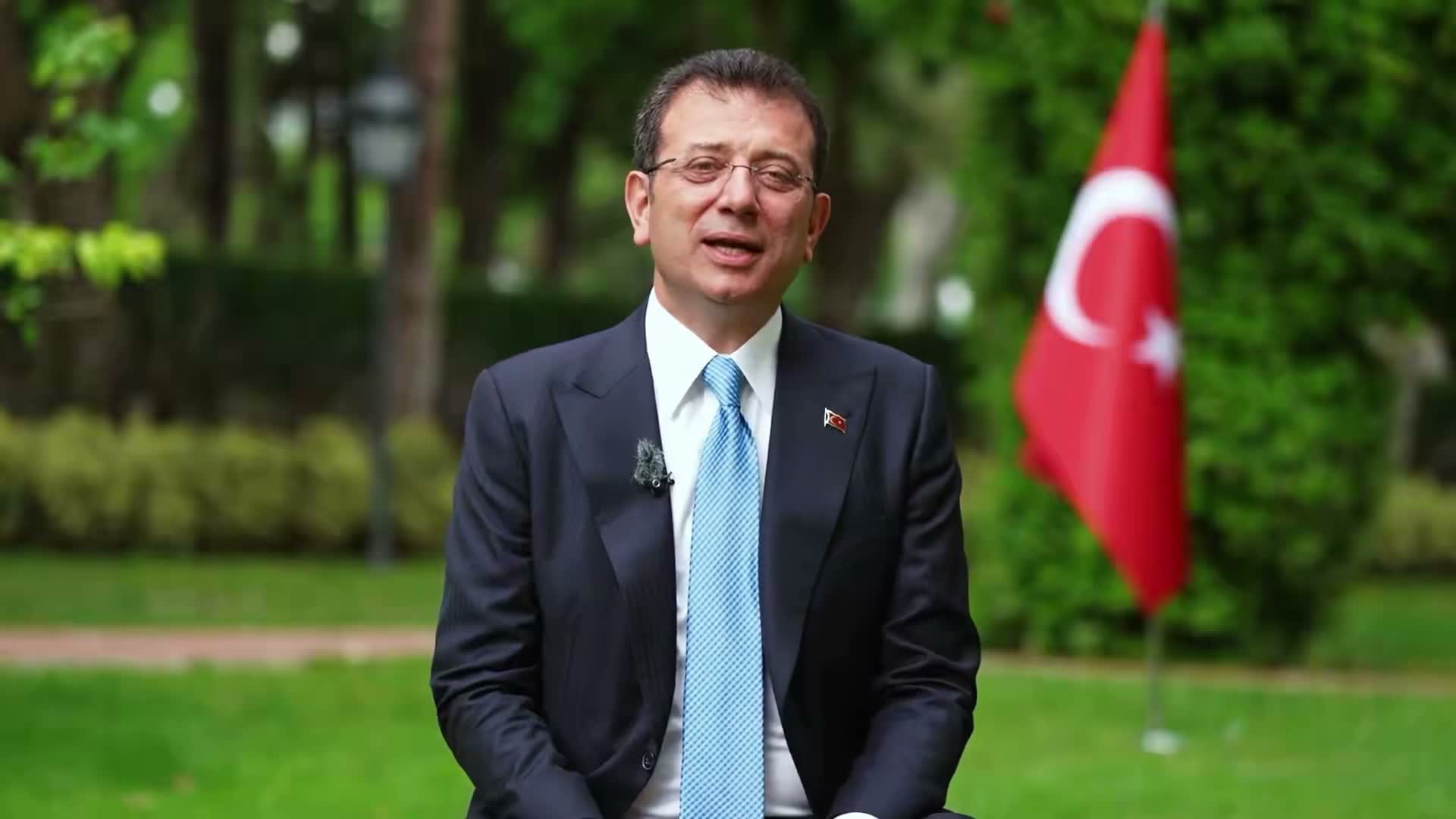 İmamoğlu'ndan gençlere çağrı: Hazır olun; hep birlikte tasarlayacak, düşünecek, çalışacak ve başaracağız