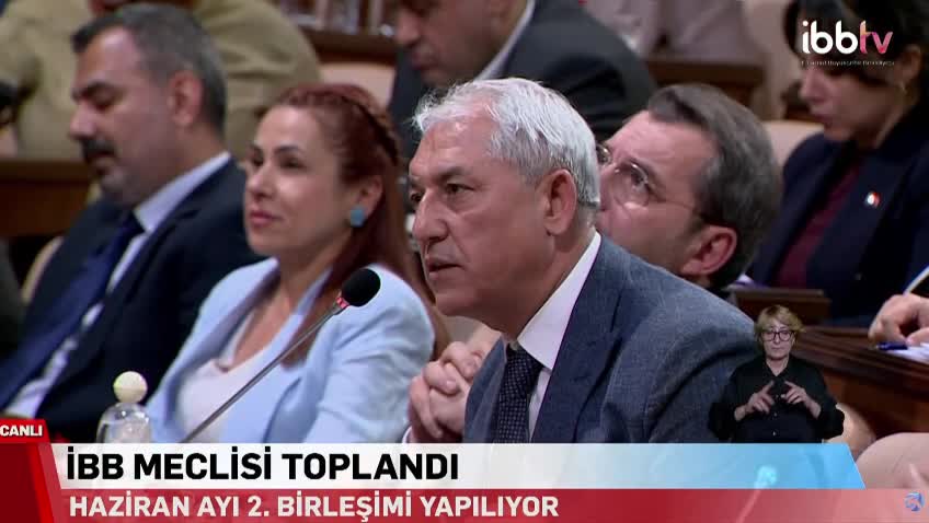 İBB Meclisi’nde “Erken öten horoz” tartışması