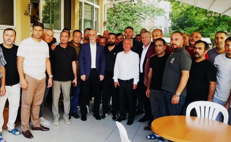 TÜRK-İŞ yönetiminden alacaklarını bekleyen maden işçilerine ziyaret