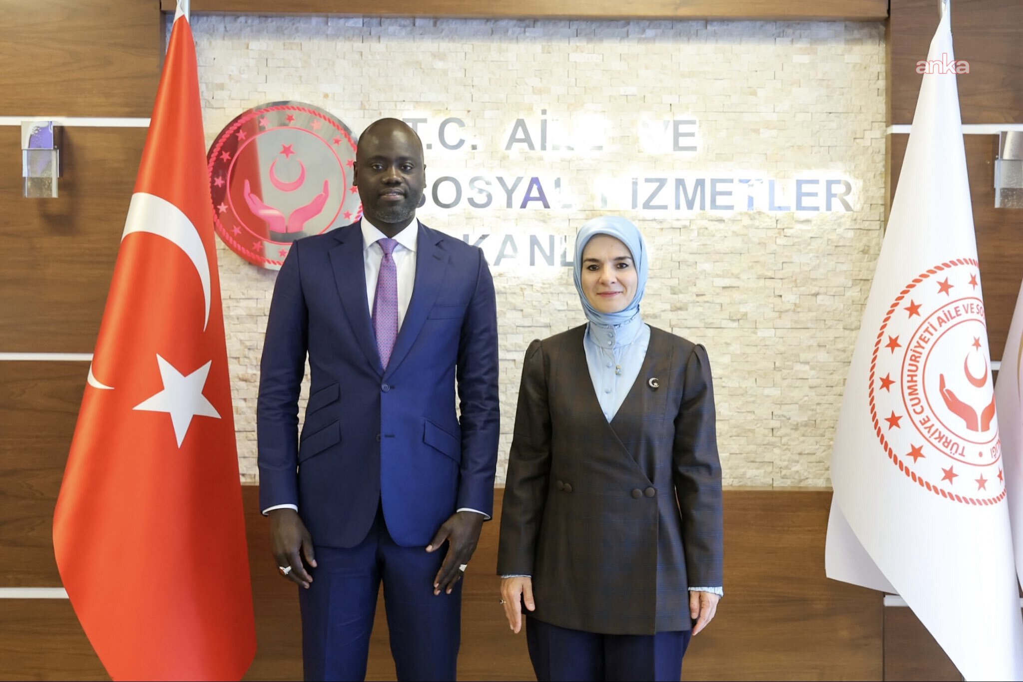 Mahinur Özdemir Göktaş, Senegal Bütçeden Sorumlu Bakanı Bassirou Sarr ile görüştü
