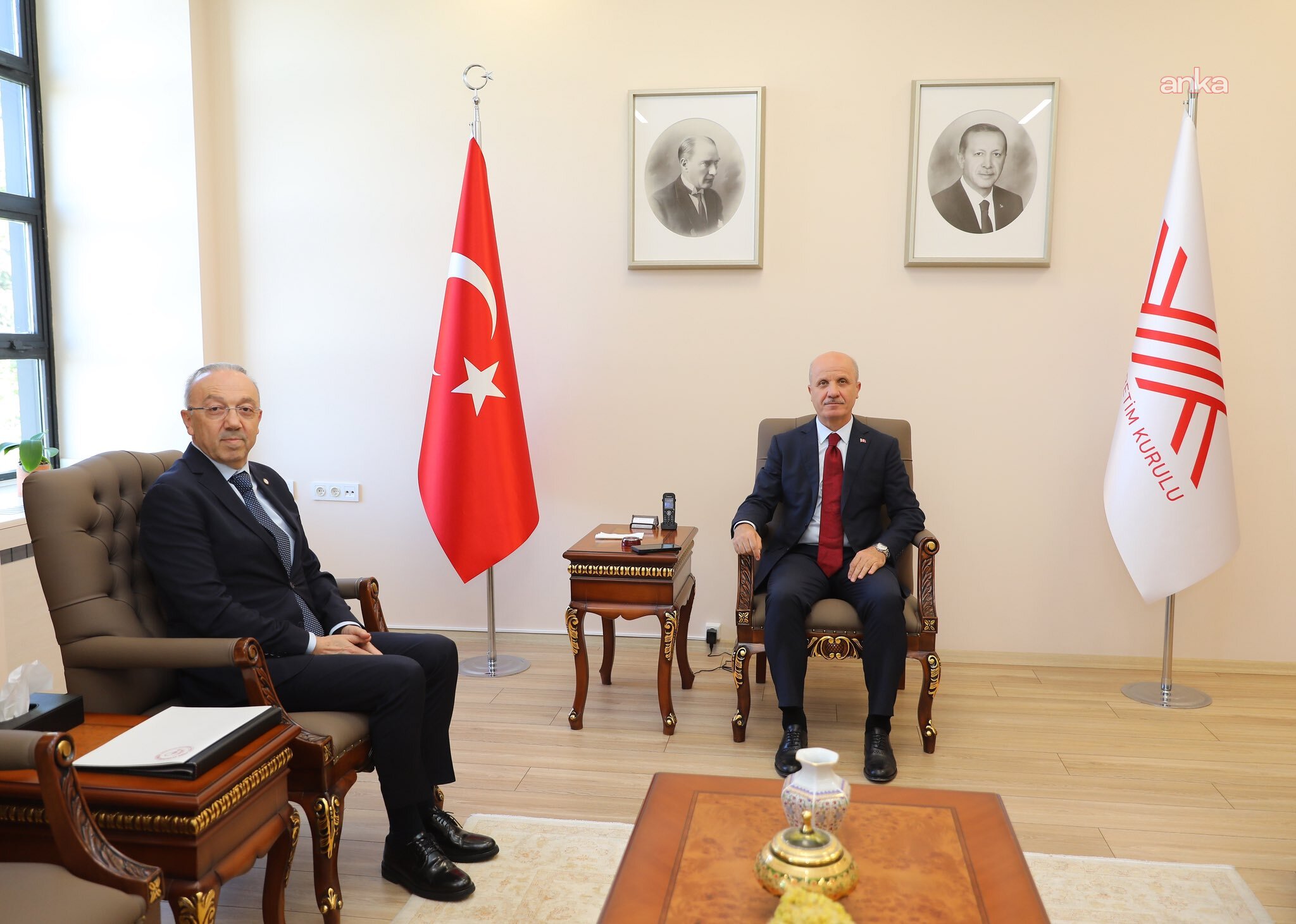 Türk Eczacıları Birliği'nden YÖK'e eczacılık fakültelerinde kontenjan çağrısı