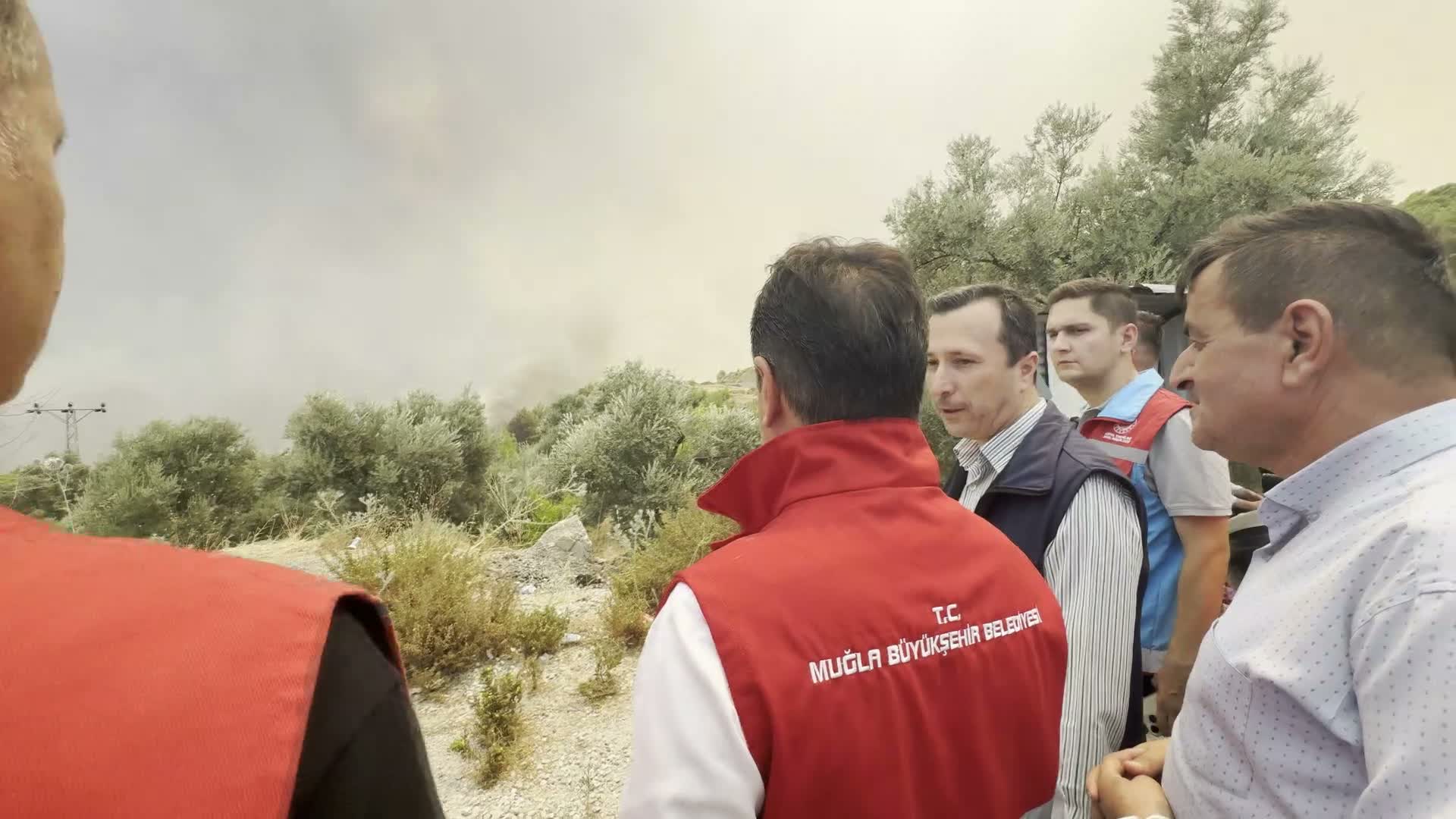 Muğla Büyükşehir Belediyesi, Seydikemer'deki orman yangını sonrası iyileştirme çalışmalarına başladı